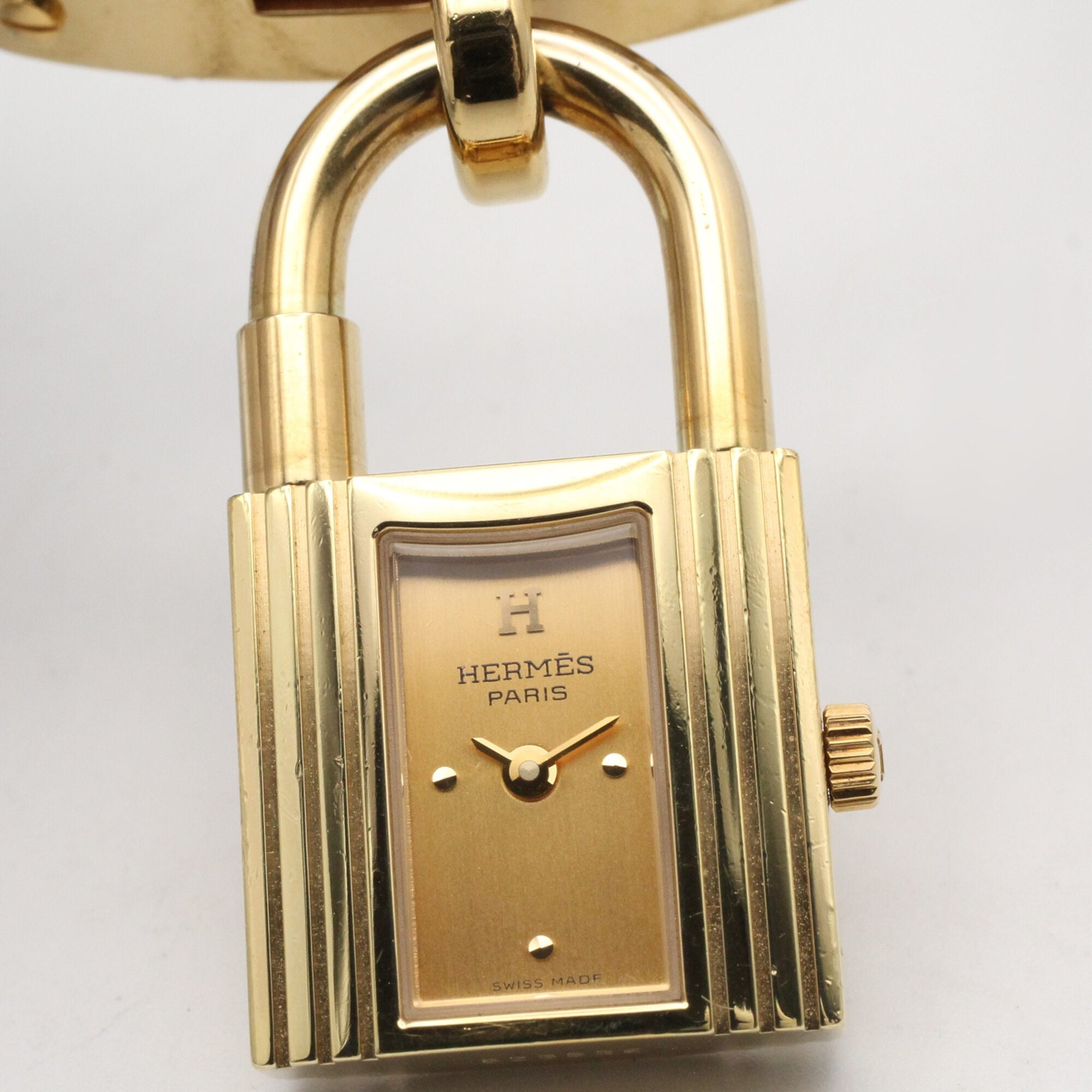 Hermes Kelly Gold Plated Leather Strap Ladies' Champagne Color KE1.201