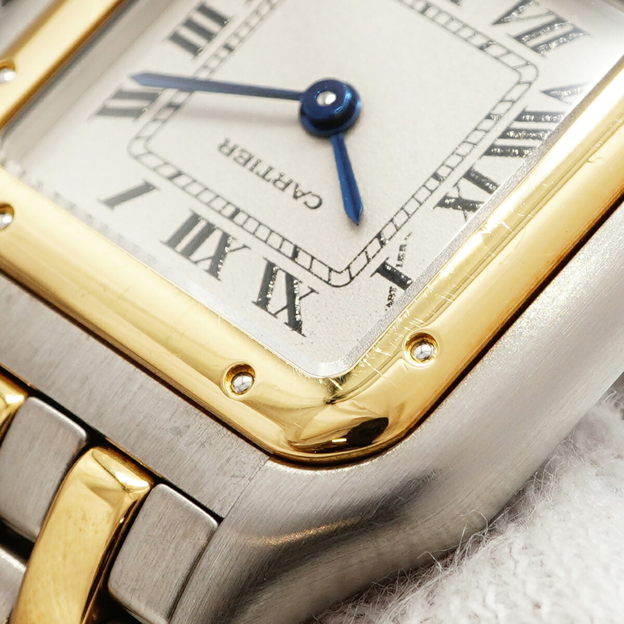 Cartier Panthere W25029B6 Ivory Dial 21mm Watch