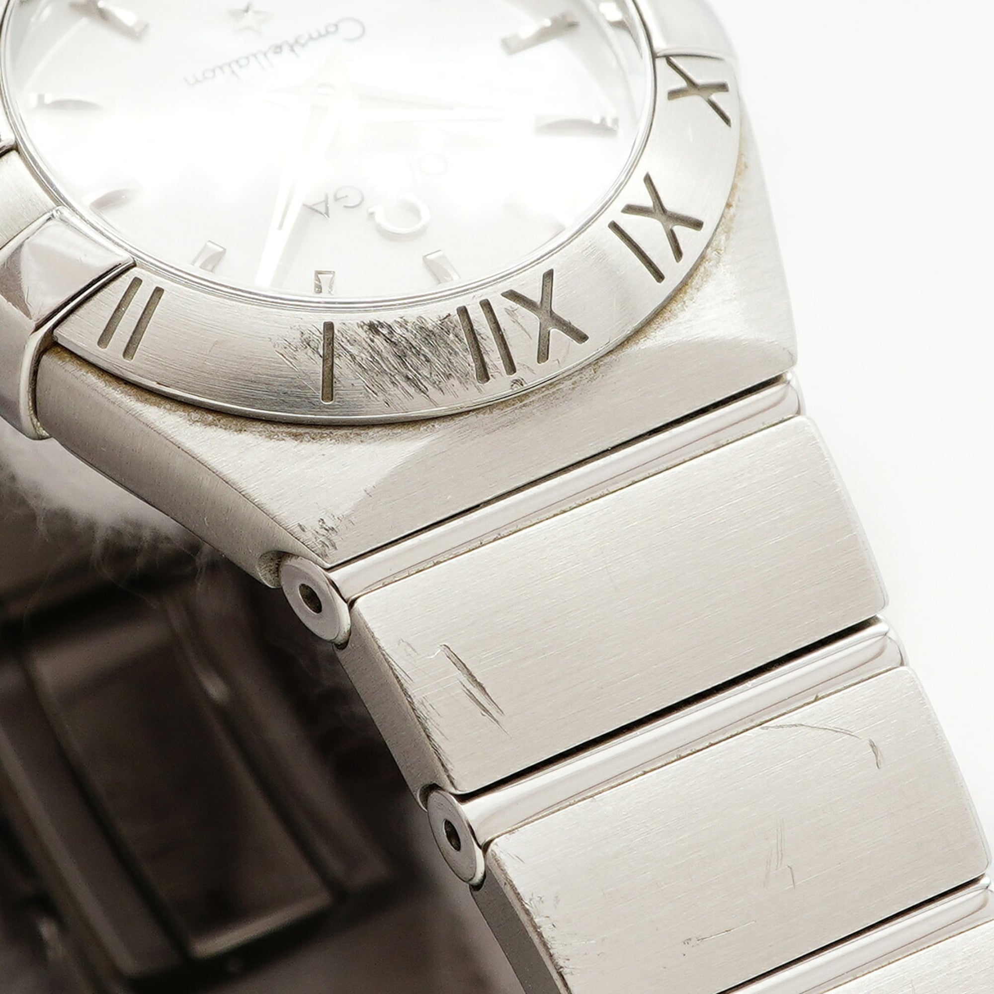 Omega Constellation 123.10.24.60.05.001 White Dial Wo