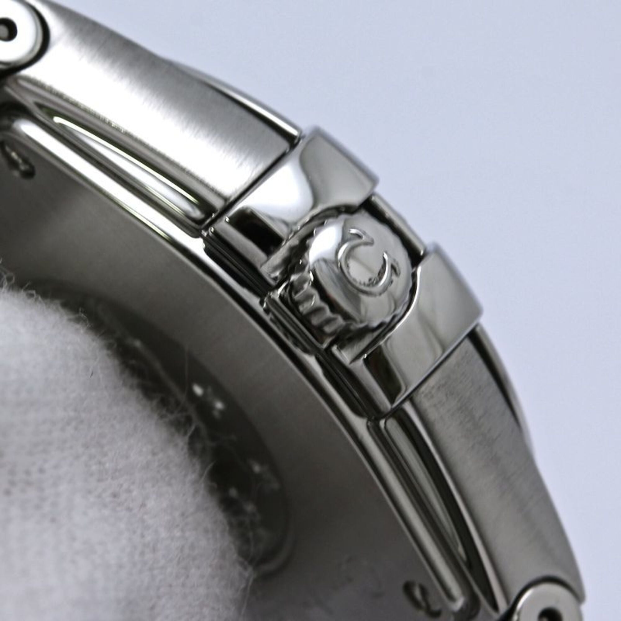 Omega Constellation 123.15.27.60.55.005 White Dial 27mm Watch
