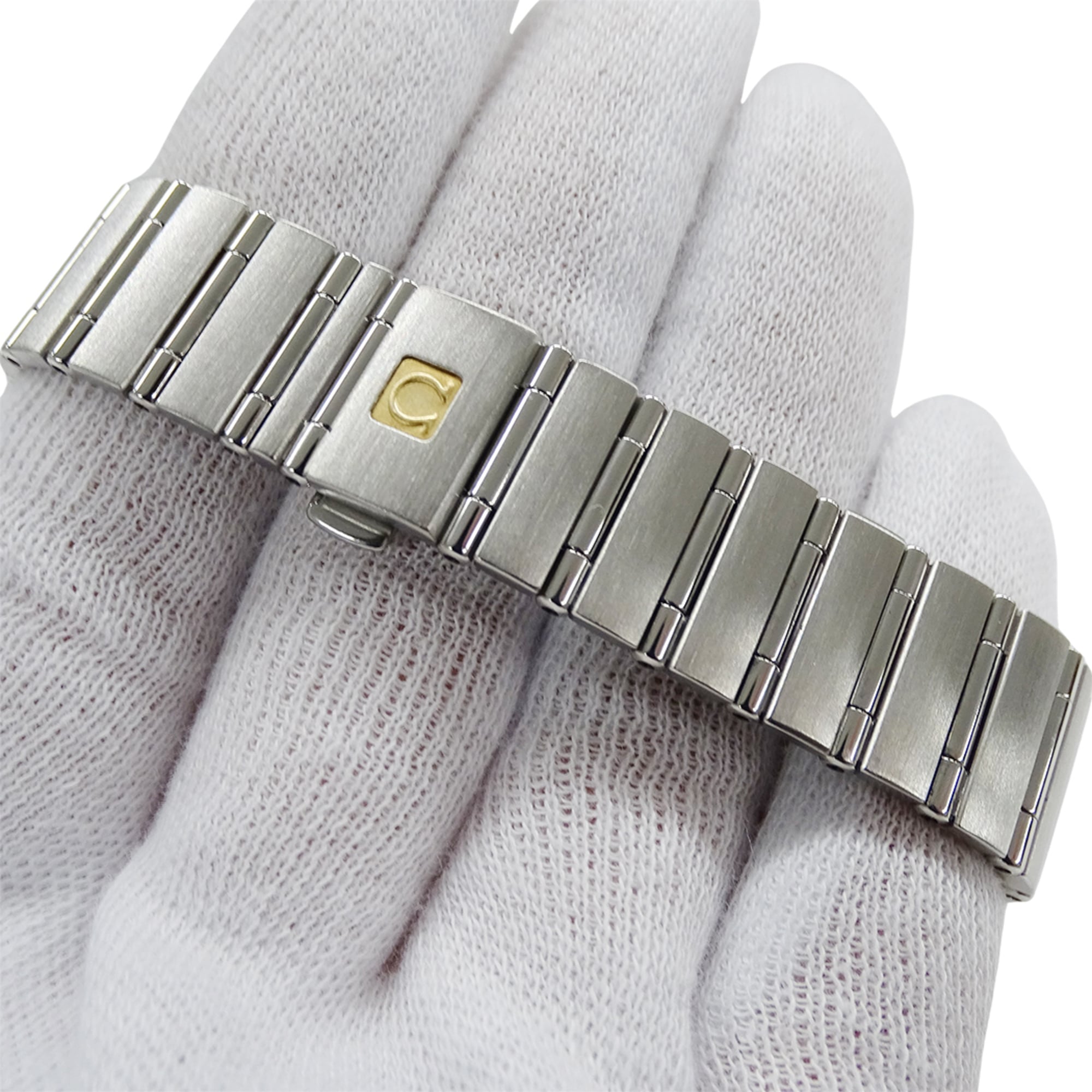 Omega Constellation 1572.3 White Dial 25mm Watch
