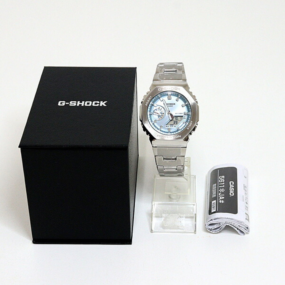 Casio G-Shock GM-2110D-2AJF horloge met blauwe wijzerplaat, 44 mm