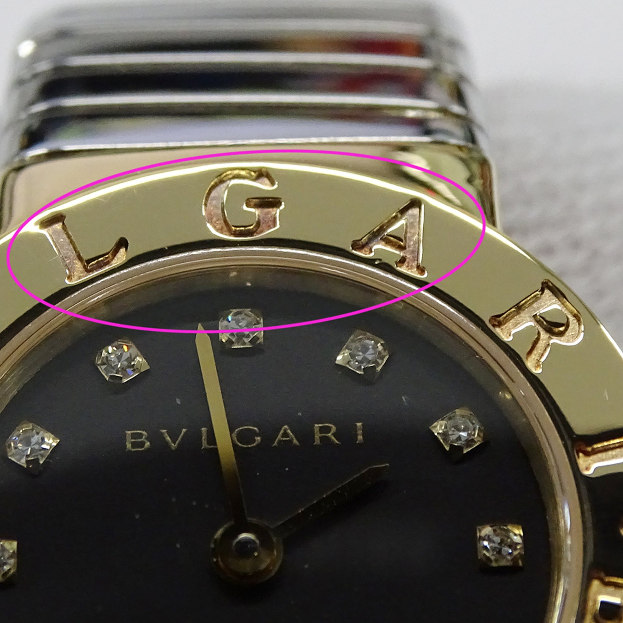 Bulgari BVLGARI Wo Brand: Tubogas 12-Diamond Quartz Movement 750YG (Yellow Gold) and 18K Stainless Steel (SS) Size L Bangle Round. (BB232T)