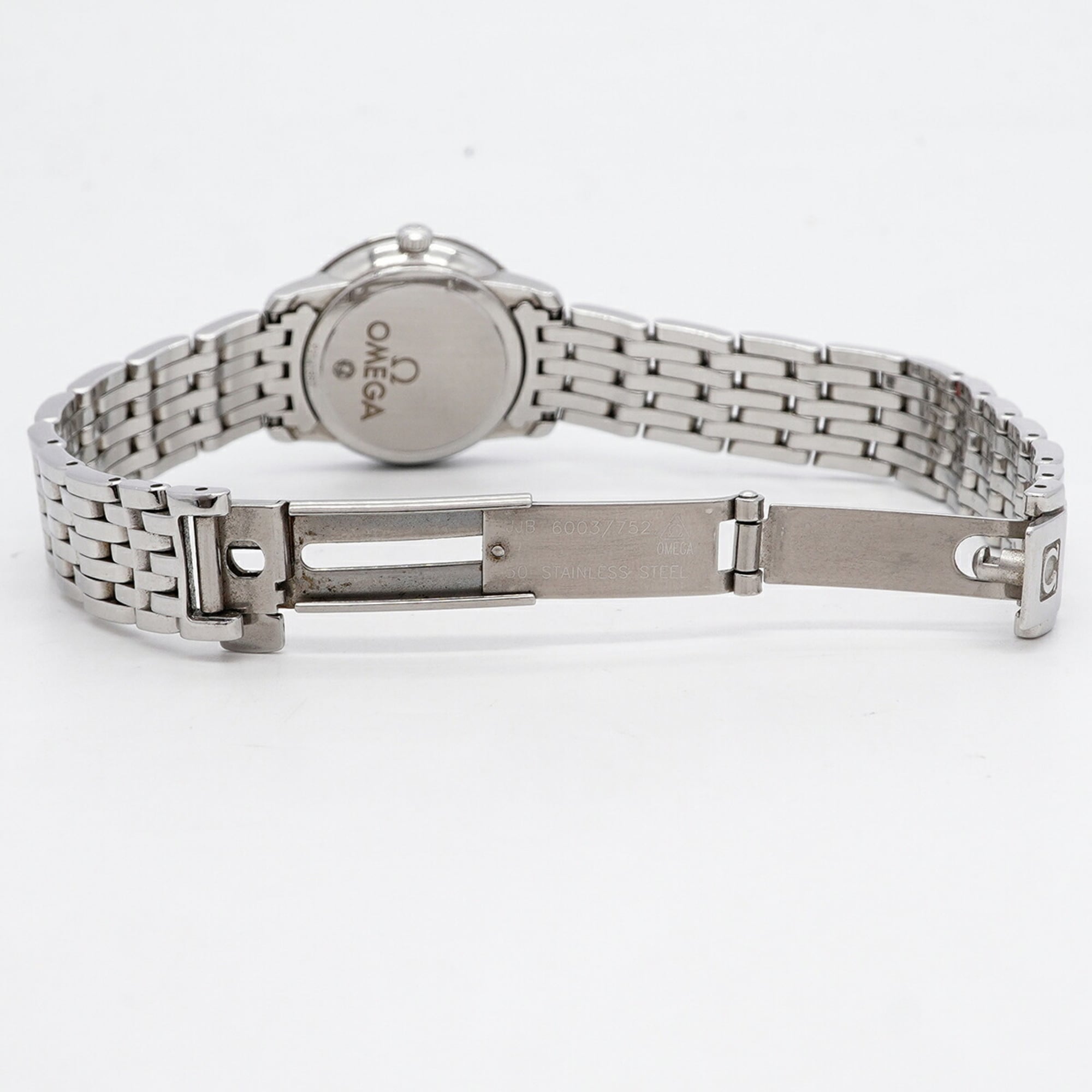 Omega De Ville Prestige 8-Diamond 424.10.24.60.55.001 White Dial 24mm Watch