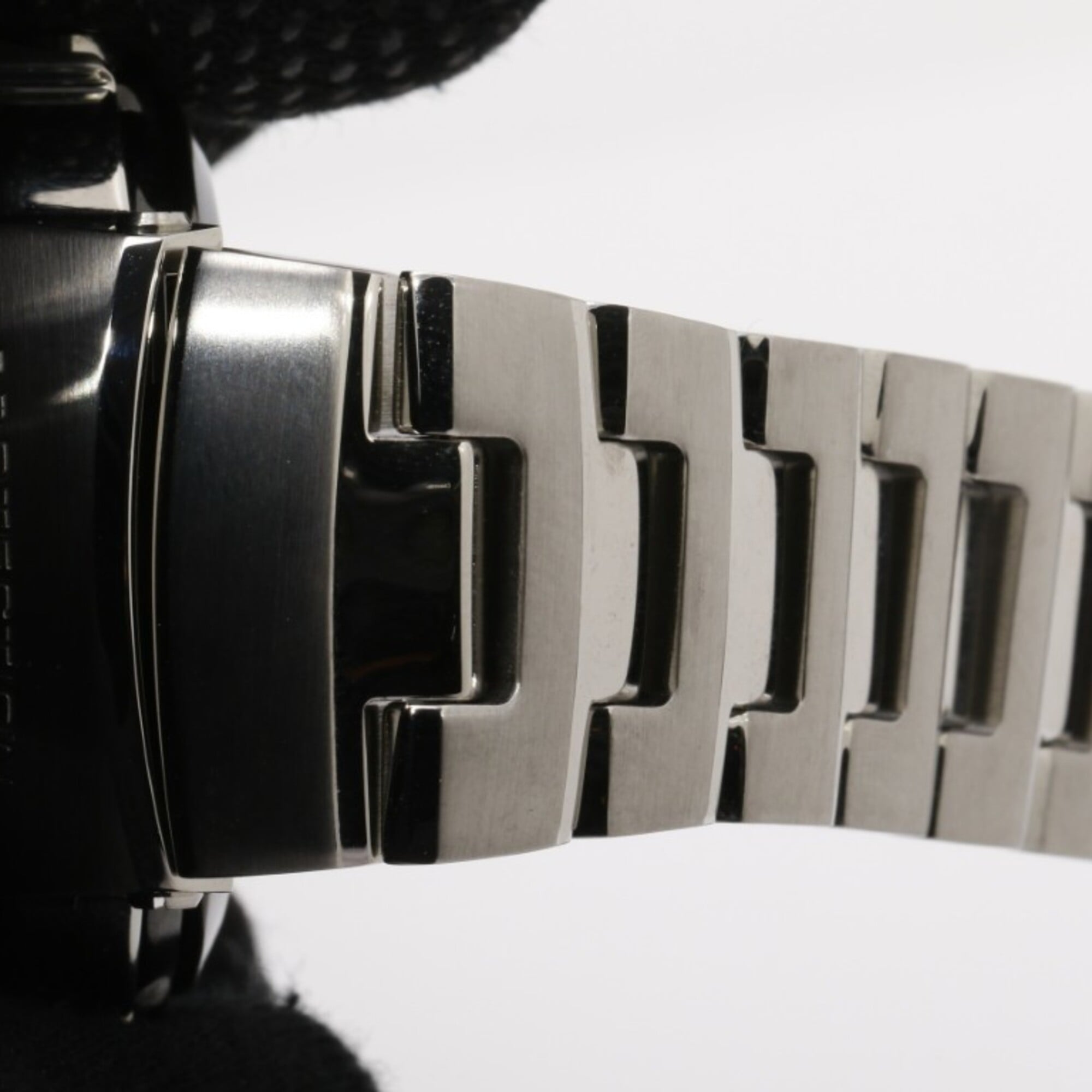 Montre Pour Hommes CASIO G-SHOCK FULL METAL série AW-500, modèle AWM-500D-1A8JF, gris argenté, en acier inoxydable