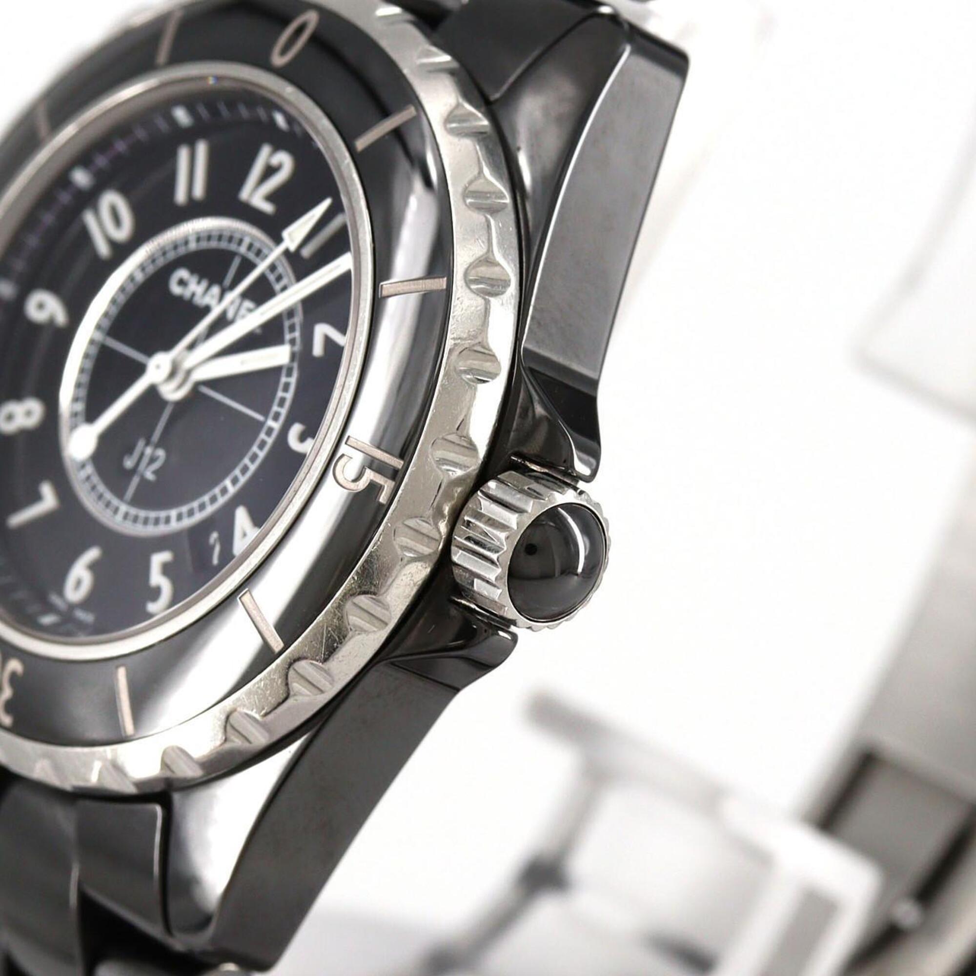 Chanel J12 33mm Ceramic H0682 Quartz Watch