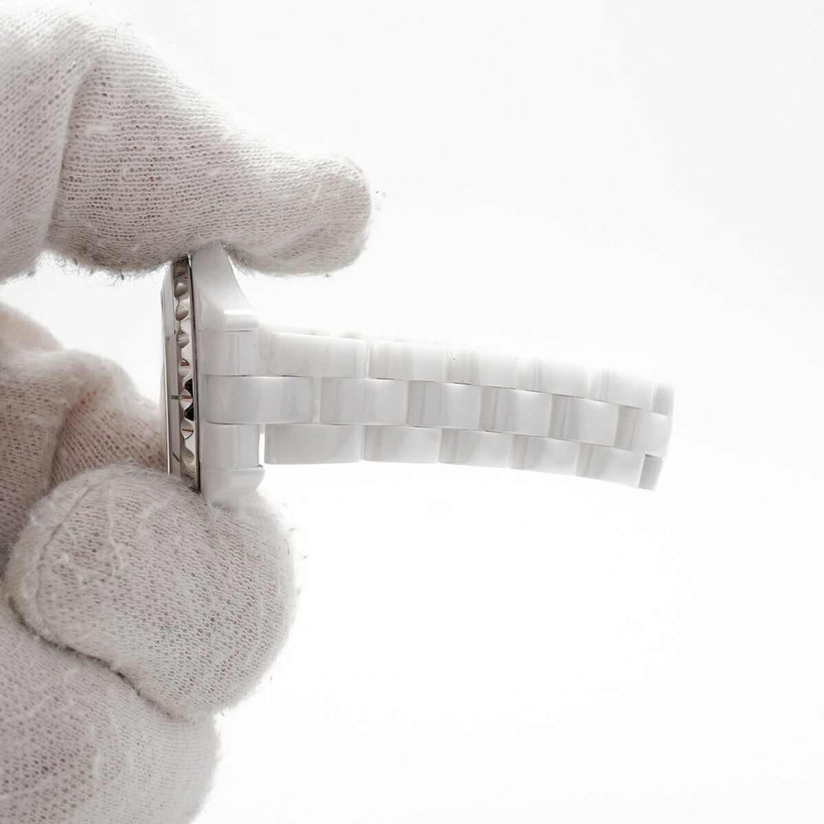 Montre Chanel J12 8P Diamond H2570 Blanc, cadran de 28 mm