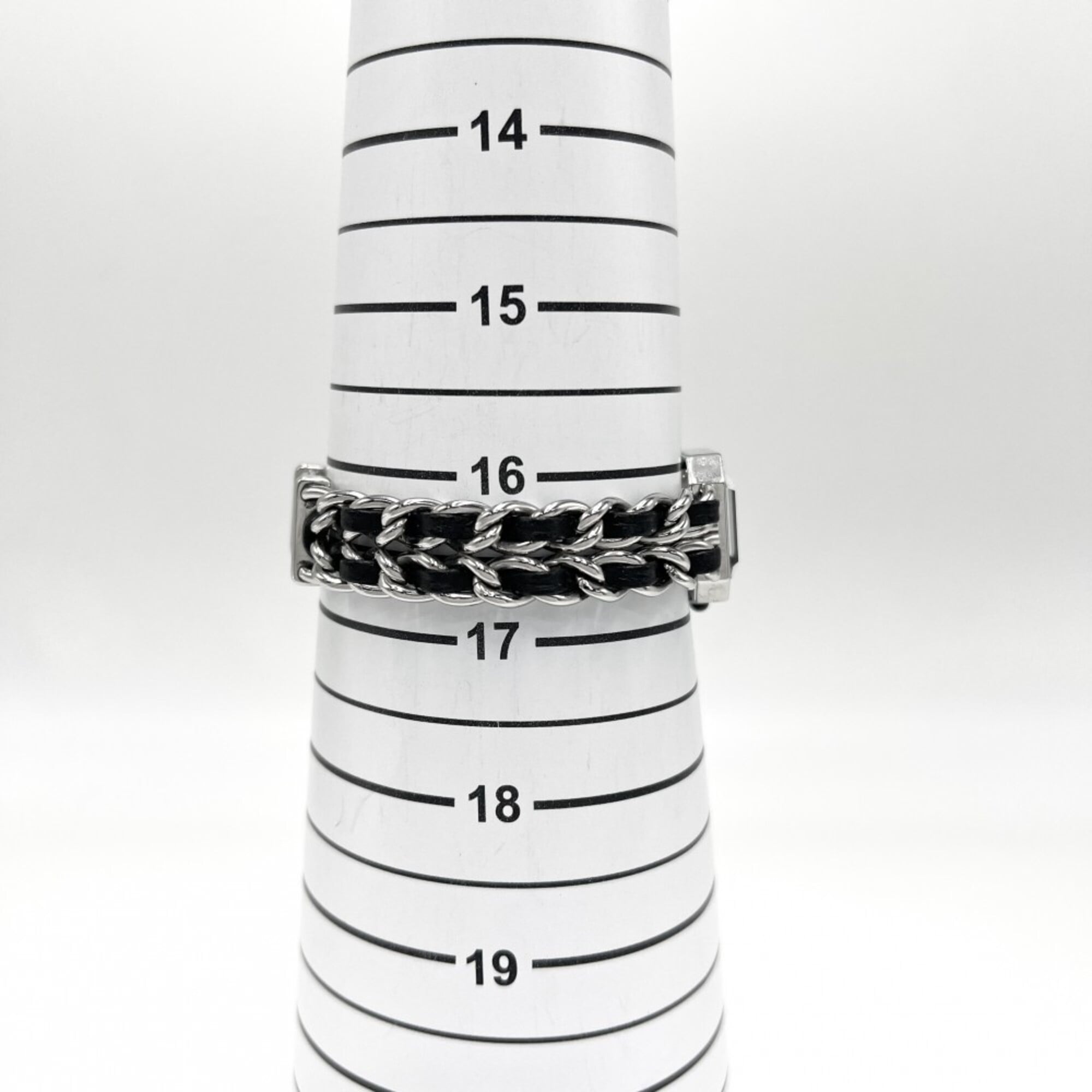 Chanel Premiere L GZl1j82l Black Dial 20mm Watch