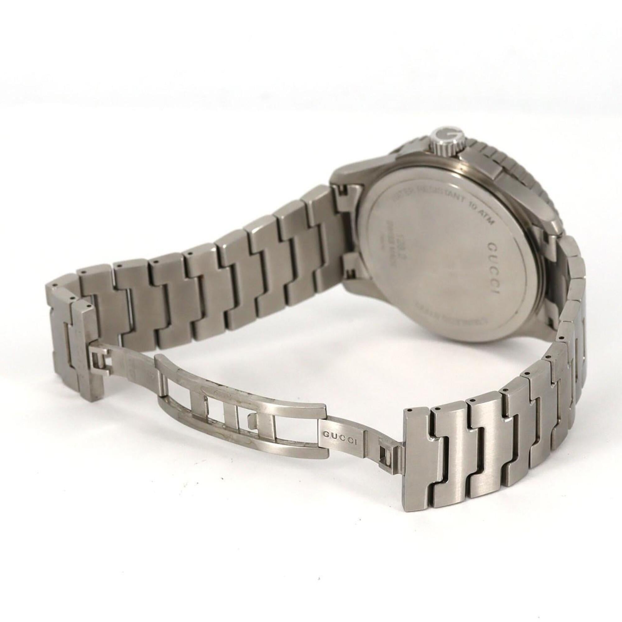 Gucci Diver 126.2 YA126277 SS quartzhorloge