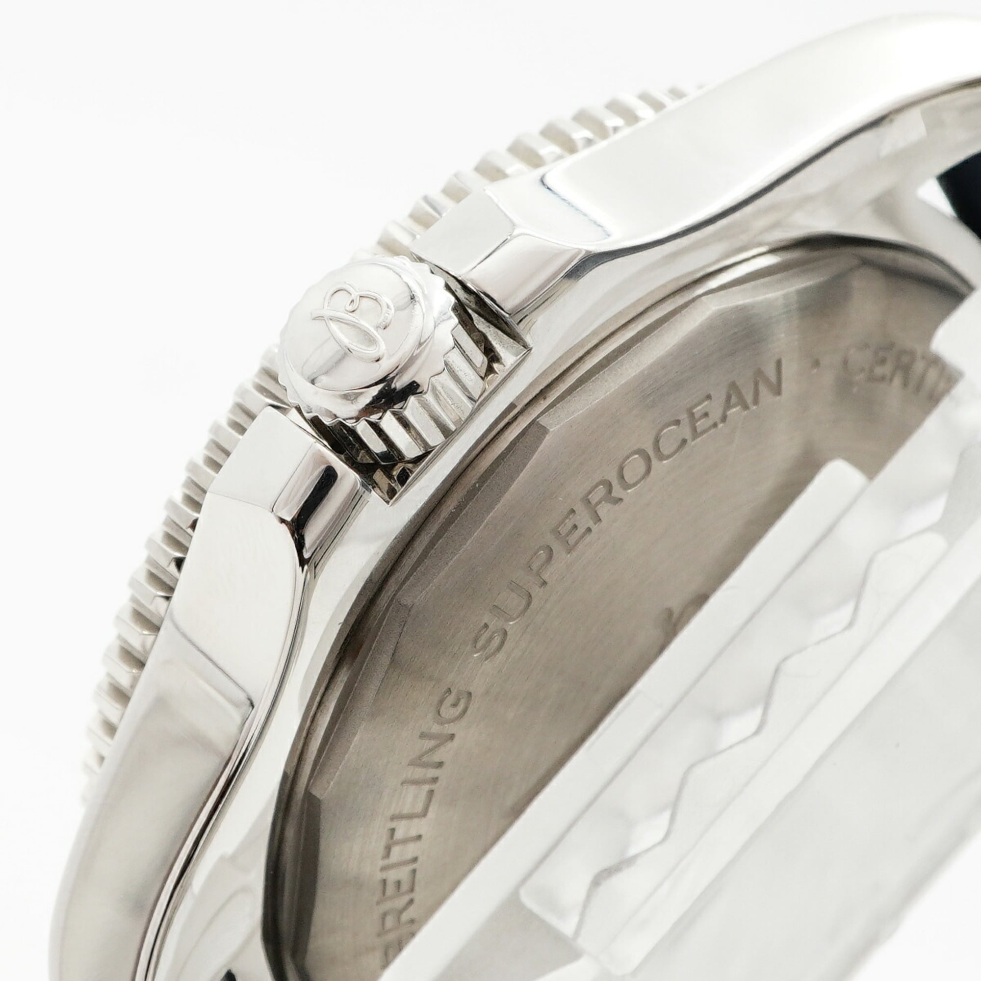 Breitling Superocean Automatic 42 A17366 herenhorloge met witte wijzerplaat