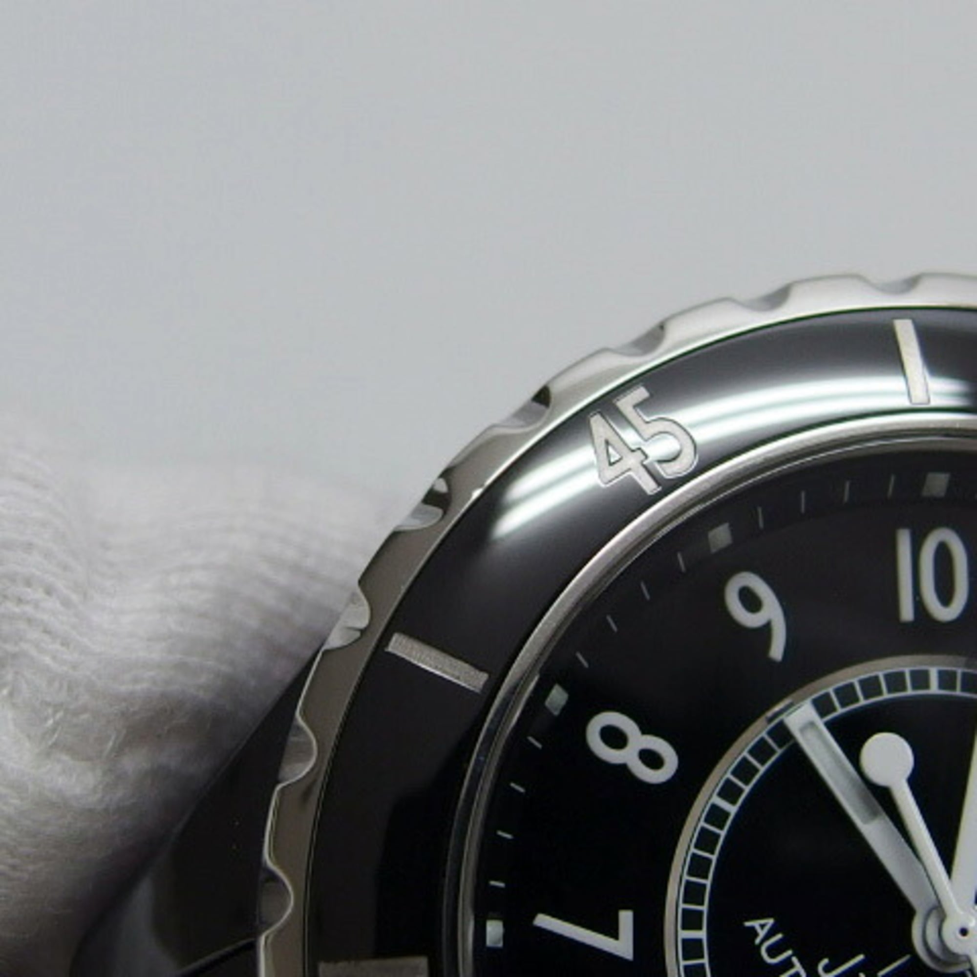 Chanel J12 H0685 Black Dial 38mm Watch