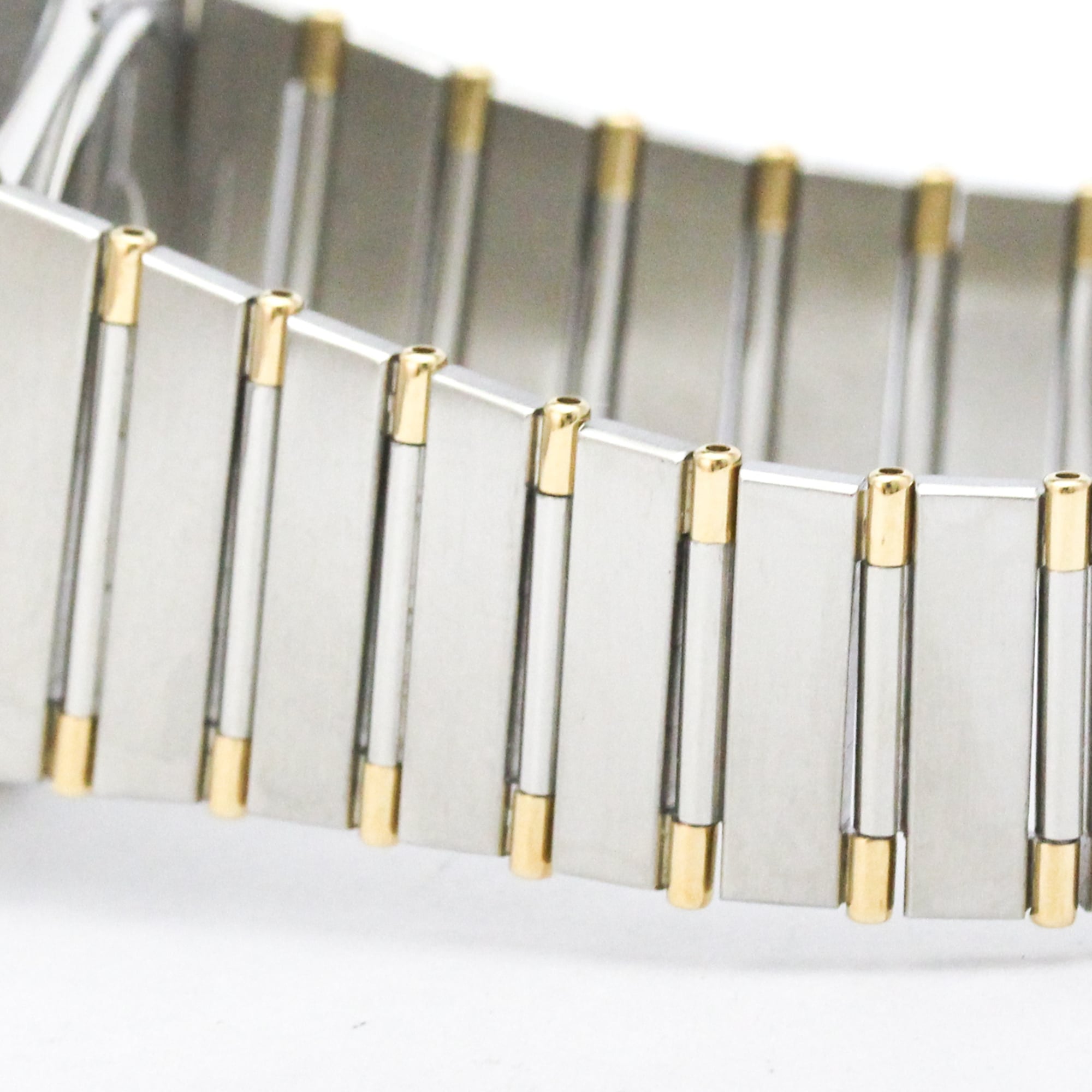 Montre Omega Constellation 3980866, cadran doré, 33 mm