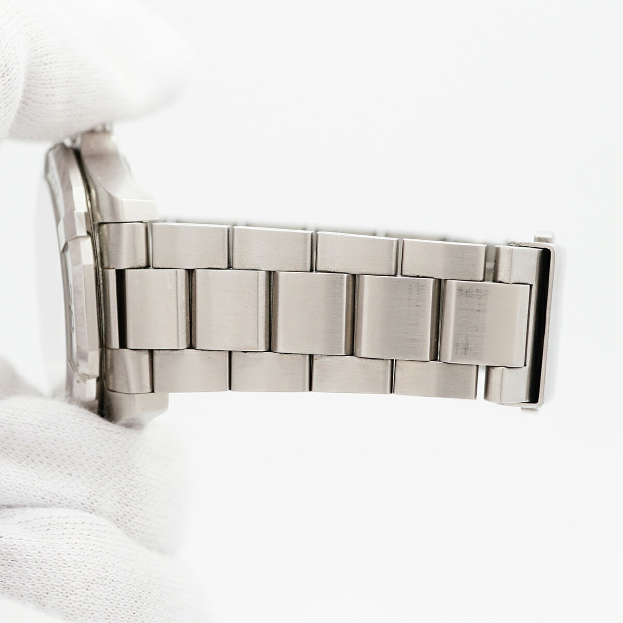 TAG Heuer Aquaracer WAY1111 Silver Dial Men's Watch