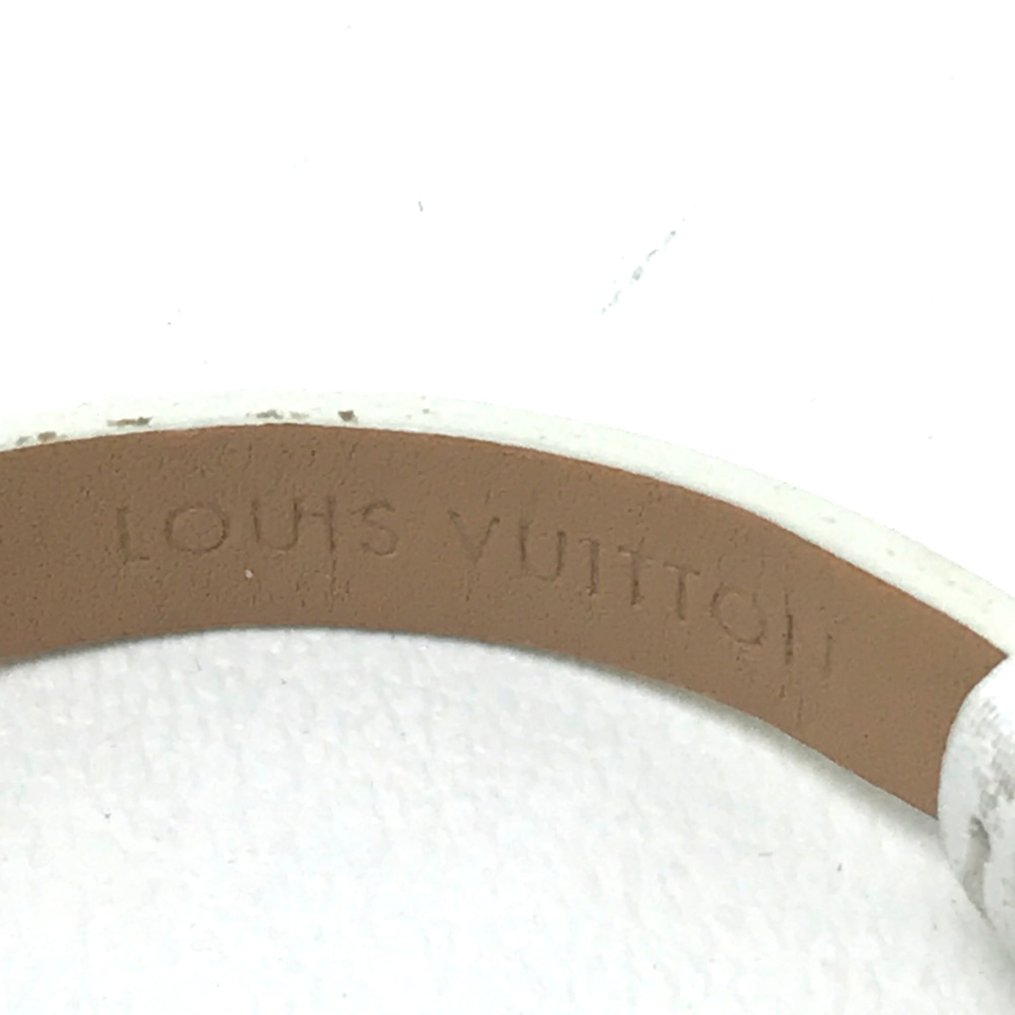 Louis Vuitton Q151P Armbanduhr „Rug Diamond Quarz Rosa auf Weiß Grund