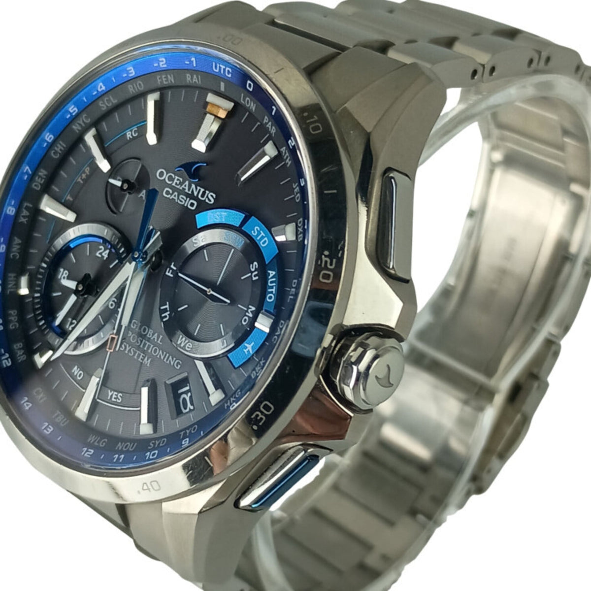Montre Casio OCEANUS OCW-G1000-1AJF Noir avec cadran de 46 mm