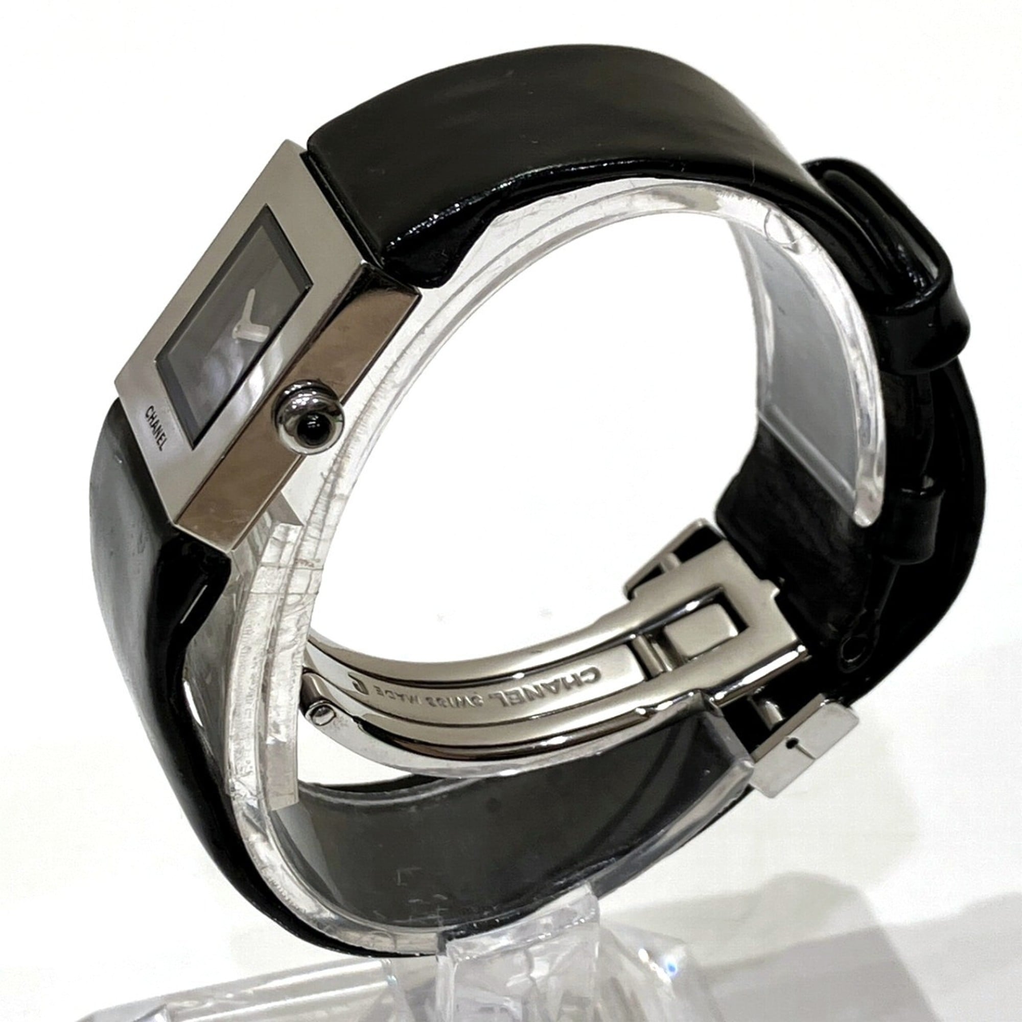 Chanel Matelassé Watch, Total Weight 27g, Stainless Steel, Genuine Leather Strap, Quartz Movement, Black Dial, H0116