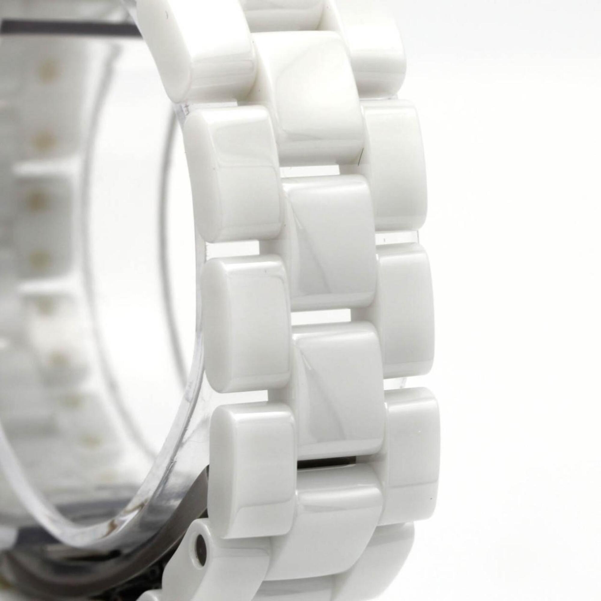 Chanel J12 33mm Ceramic H0968 White Dial 33mm Watch
