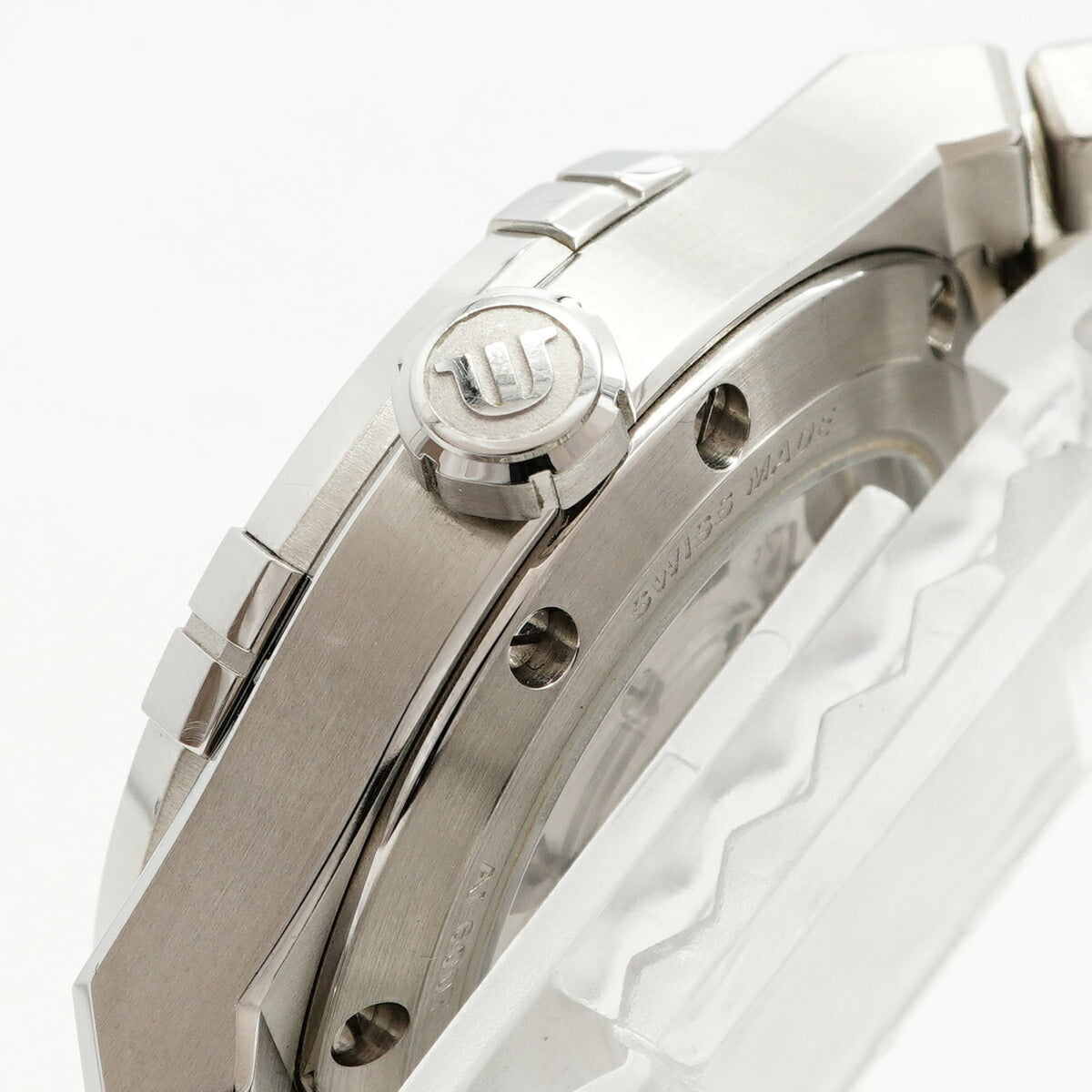 Maurice Lacroix Aikon AI6007-SS002-230-1 Gray Dial 38mm Watch