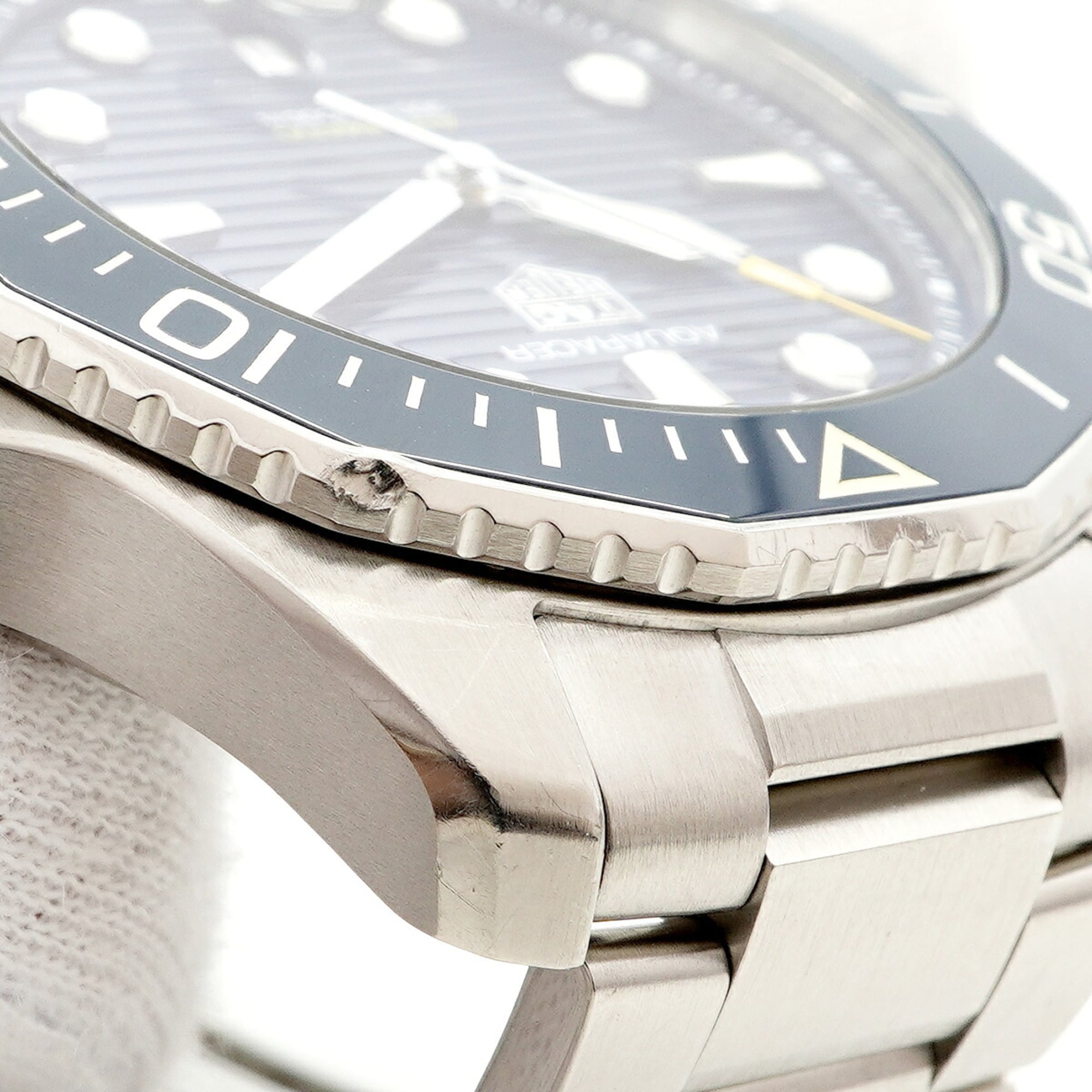 TAG Heuer Aquaracer WBP201B Blue Dial 43mm Watch