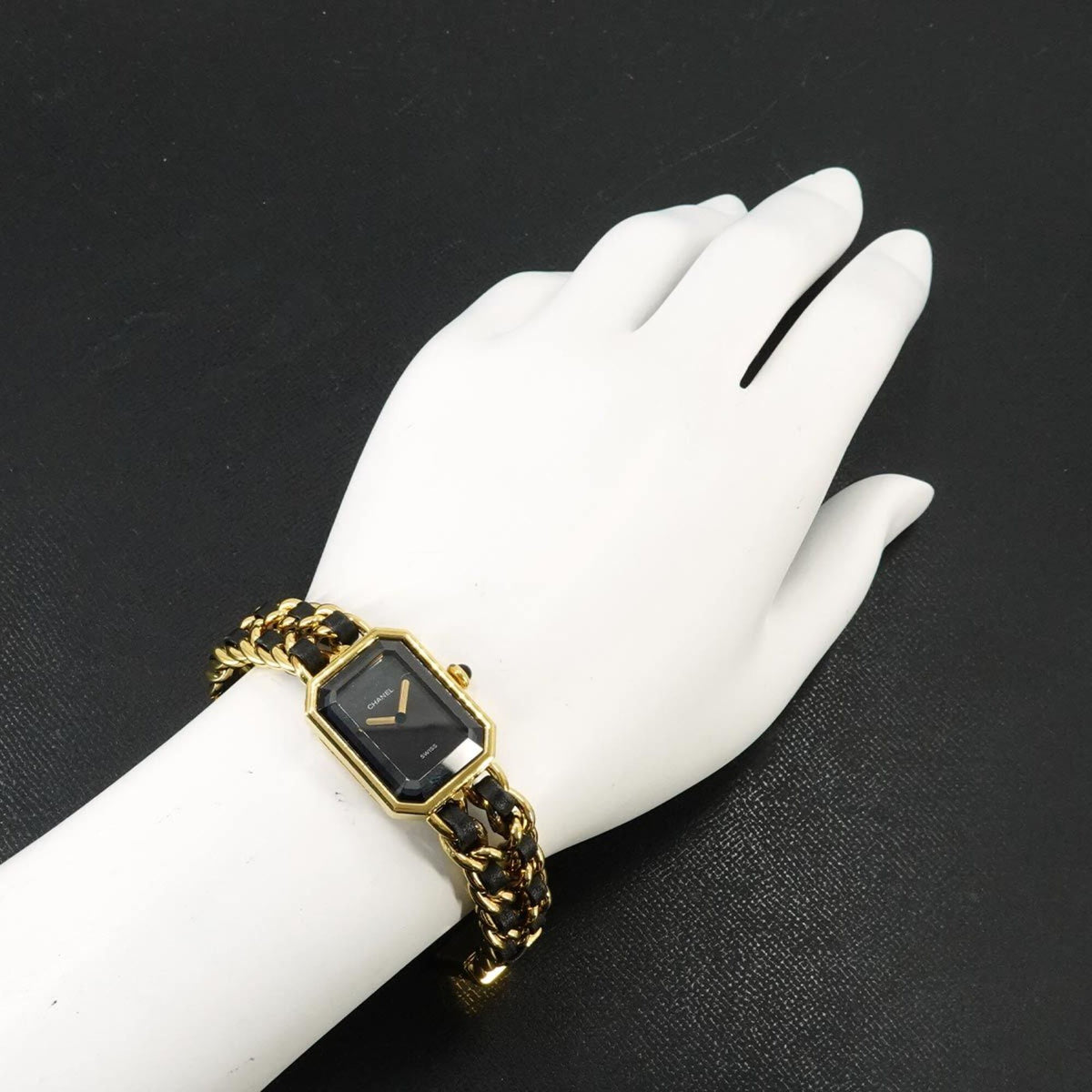 Chanel Première S-size H0001 Black Dial 20mm Watch