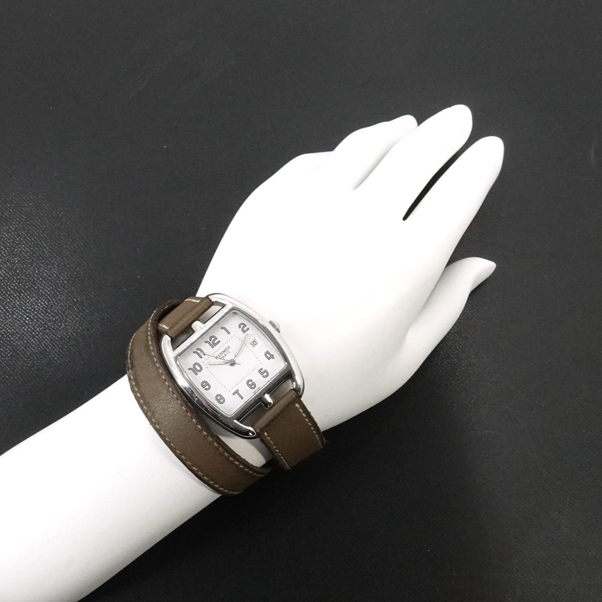 Hermes Cape Cod Tonneau Double Tour CT1 710 Boys' Date White Quartz