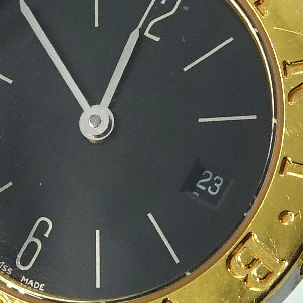 Bvlgari BB26SGLD horloge met zwarte wijzerplaat, 26 mm