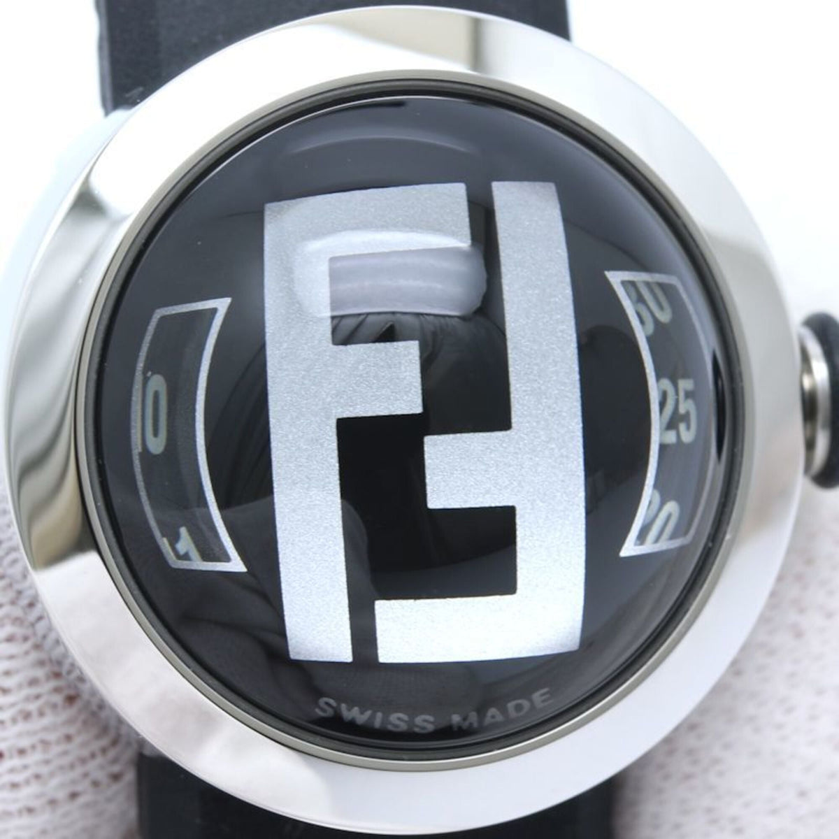 Fendi Bousla 8010L Schwarz Zifferblatt 27 mm Uhr