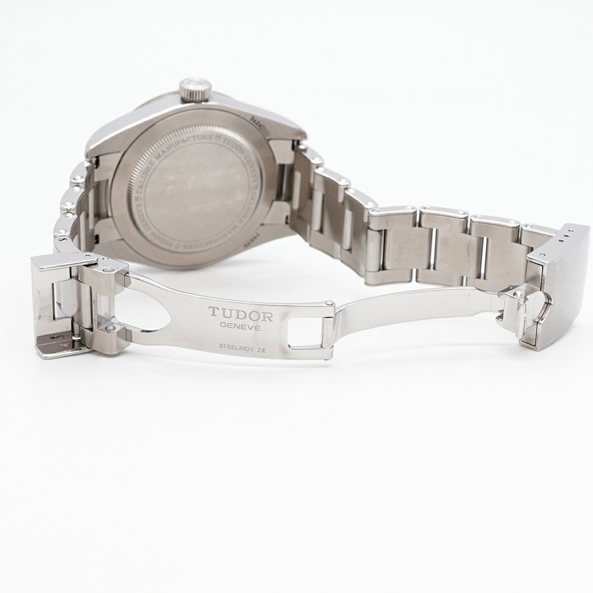 Tudor Black Bay 79030 Black Dial 39mm Watch