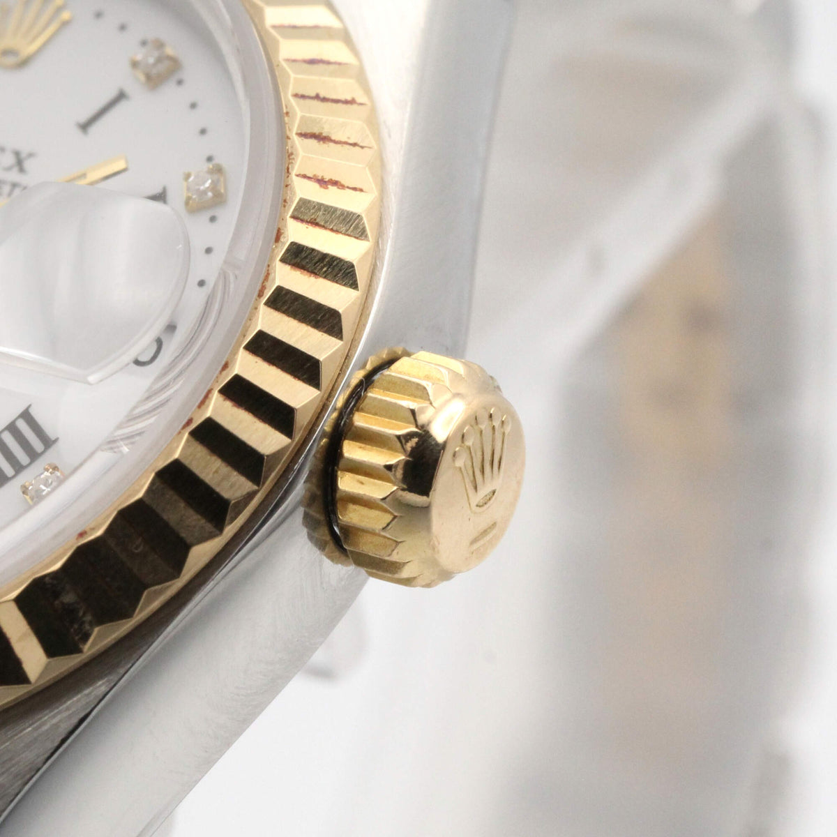 Rolex Datejust 10P Diamond Serial No. 96 18K ( 69173G White Dial 26mm Watch