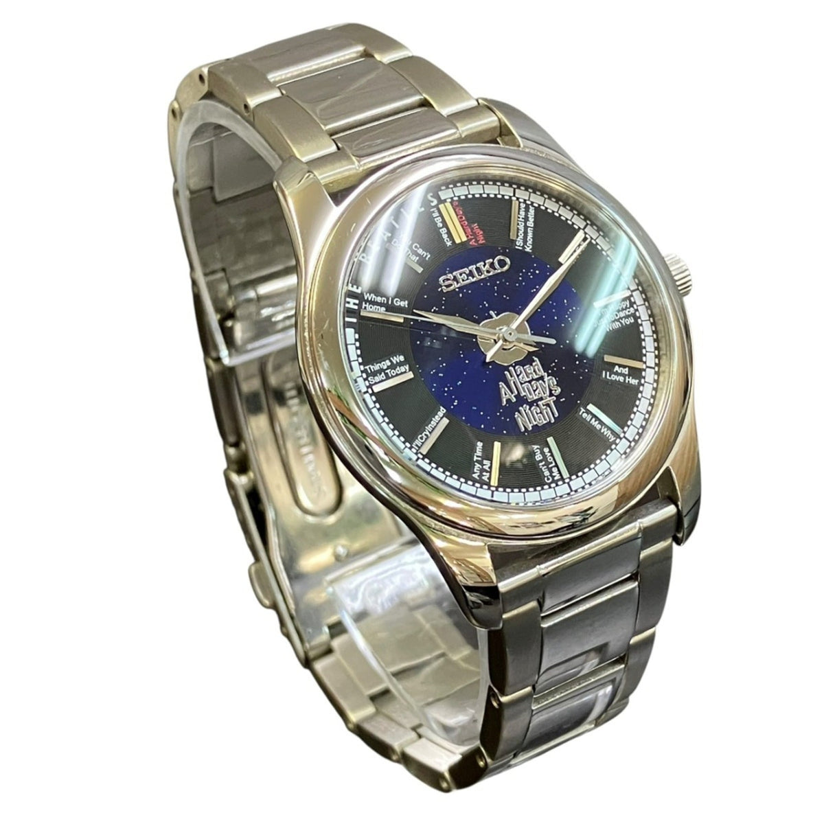 Seiko 7N01-HEZ0 Schwarz Zifferblatt 35 mm Uhr