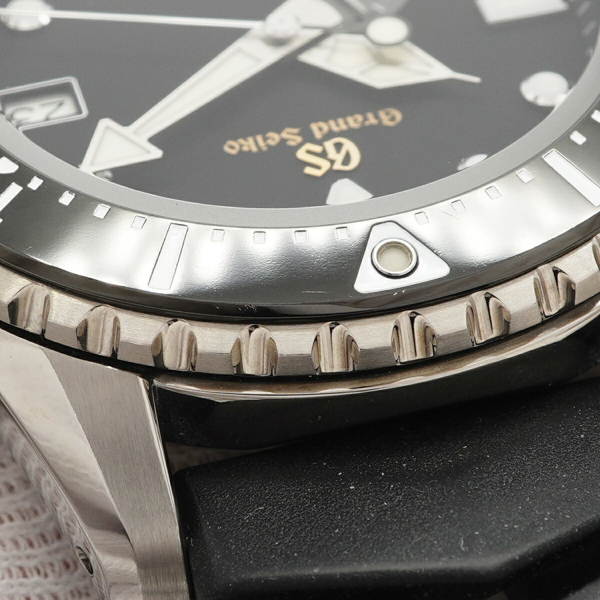 Grand Seiko Spring Drive SBGA463/9R65-0EE0 Black Dial 44mm Watch