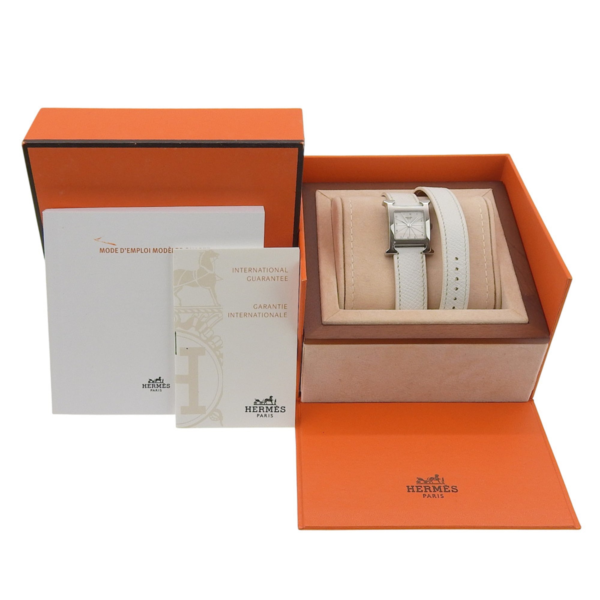 Hermès H Watch Double Tour HH1.210, roestvrij staal en glad leer, vervaardigd in Frankrijk, 2012, zilverkleurig P-kwarts uurwerk, analoge wijzerplaat, witte wijzerplaat, Heure-horloge voor dames.