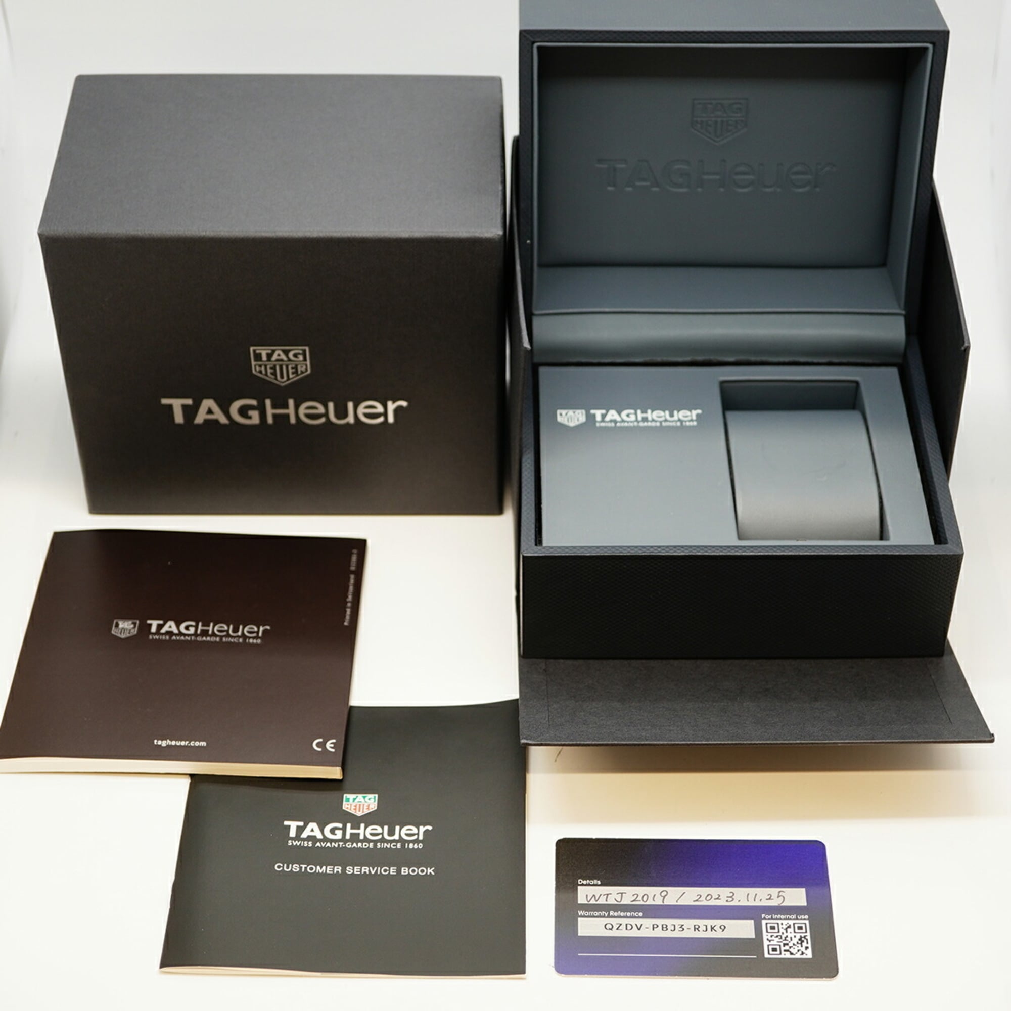 TAG Heuer Carrera Calibre 16 CV201AJ Black Dial Men's Watch