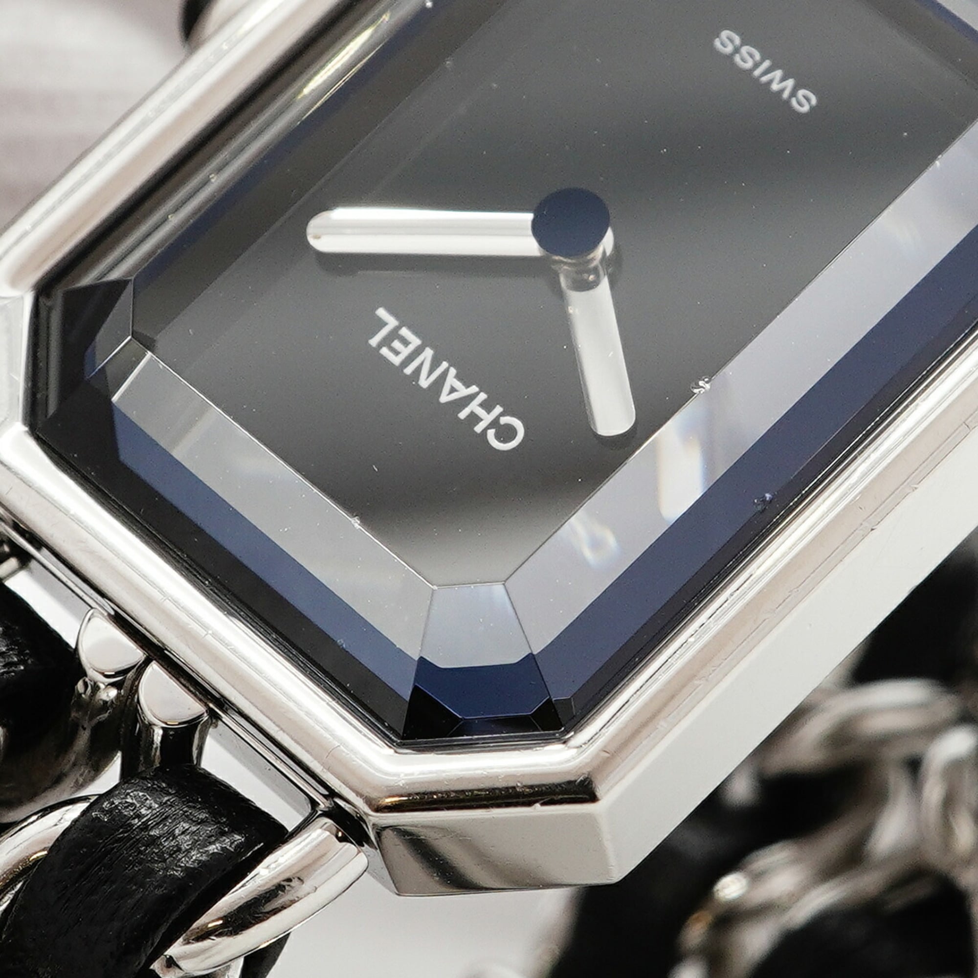 Chanel Premiere H0451 Black Dial 20mm Watch
