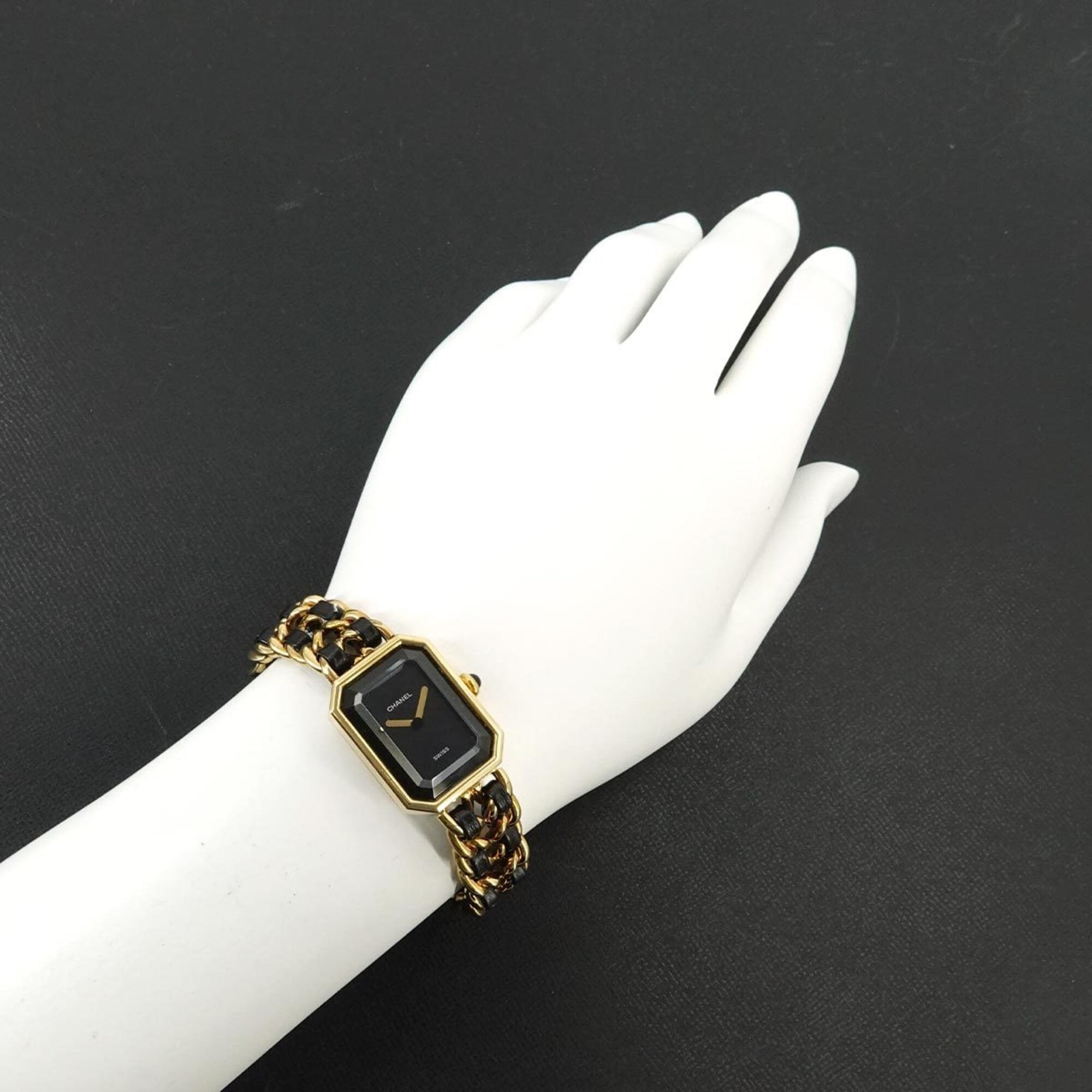 Chanel Premiere XL size H0001 Women's Watch Black Gold Quartz