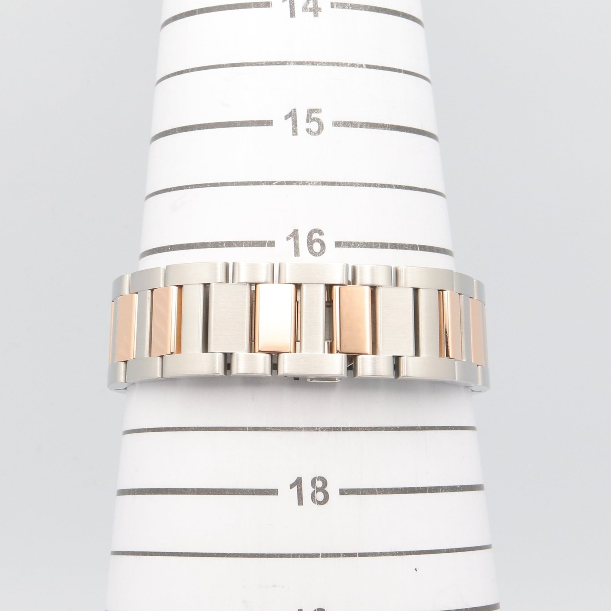 Cartier Pasha de Uhr, 18 Karat Roségold (PG) und Edelstahl, Herrengröße, Silber, W2PA0008