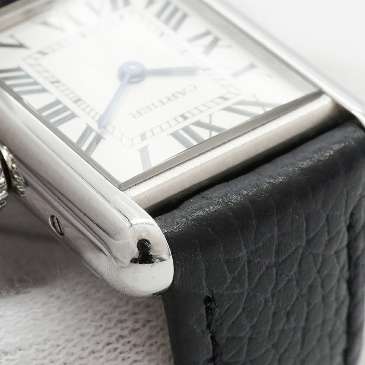 Montre Cartier Tank Must SM WSTA0135, cadran argenté, 22 mm