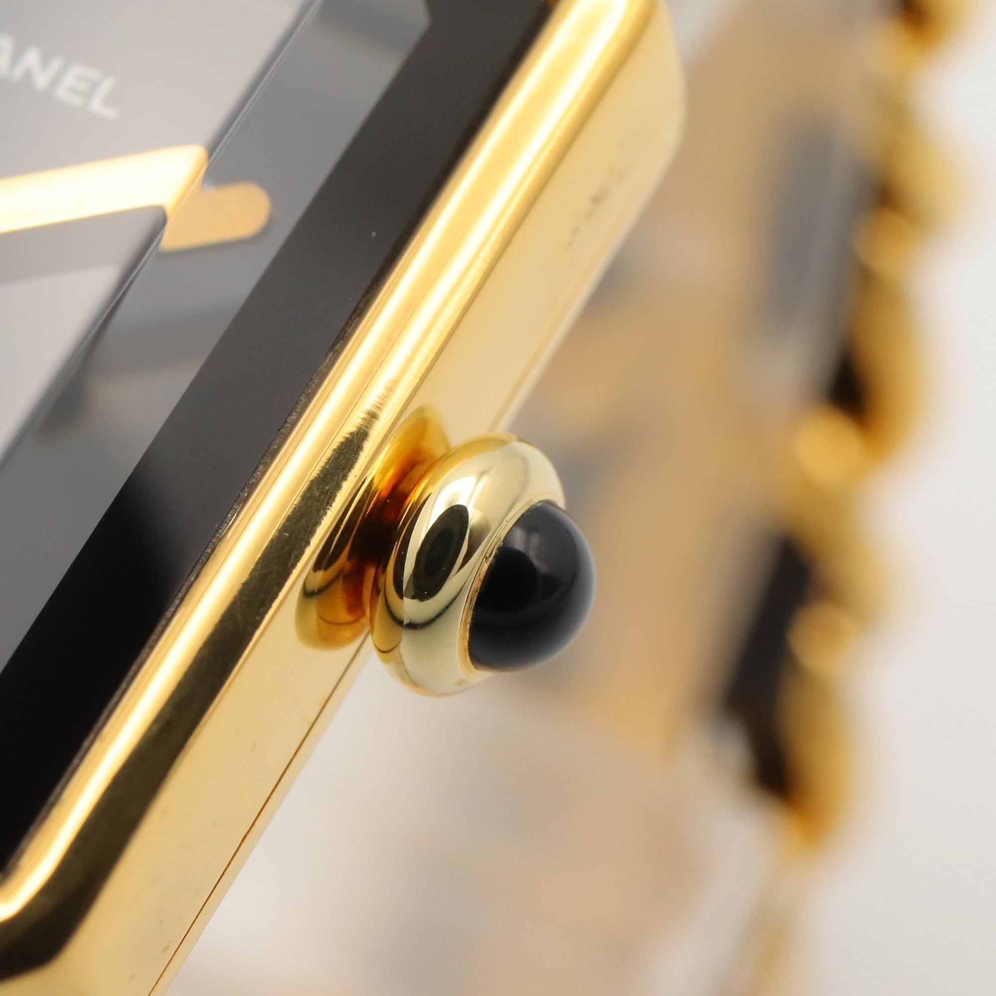Chanel Premiere H0001 Black Dial Gold plated 20mm Watch