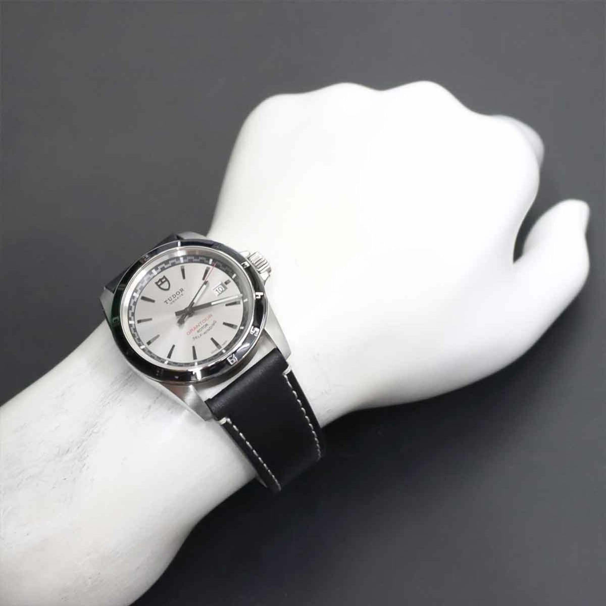Tudor Grantour 20500N Silber Zifferblatt 42 mm Uhr