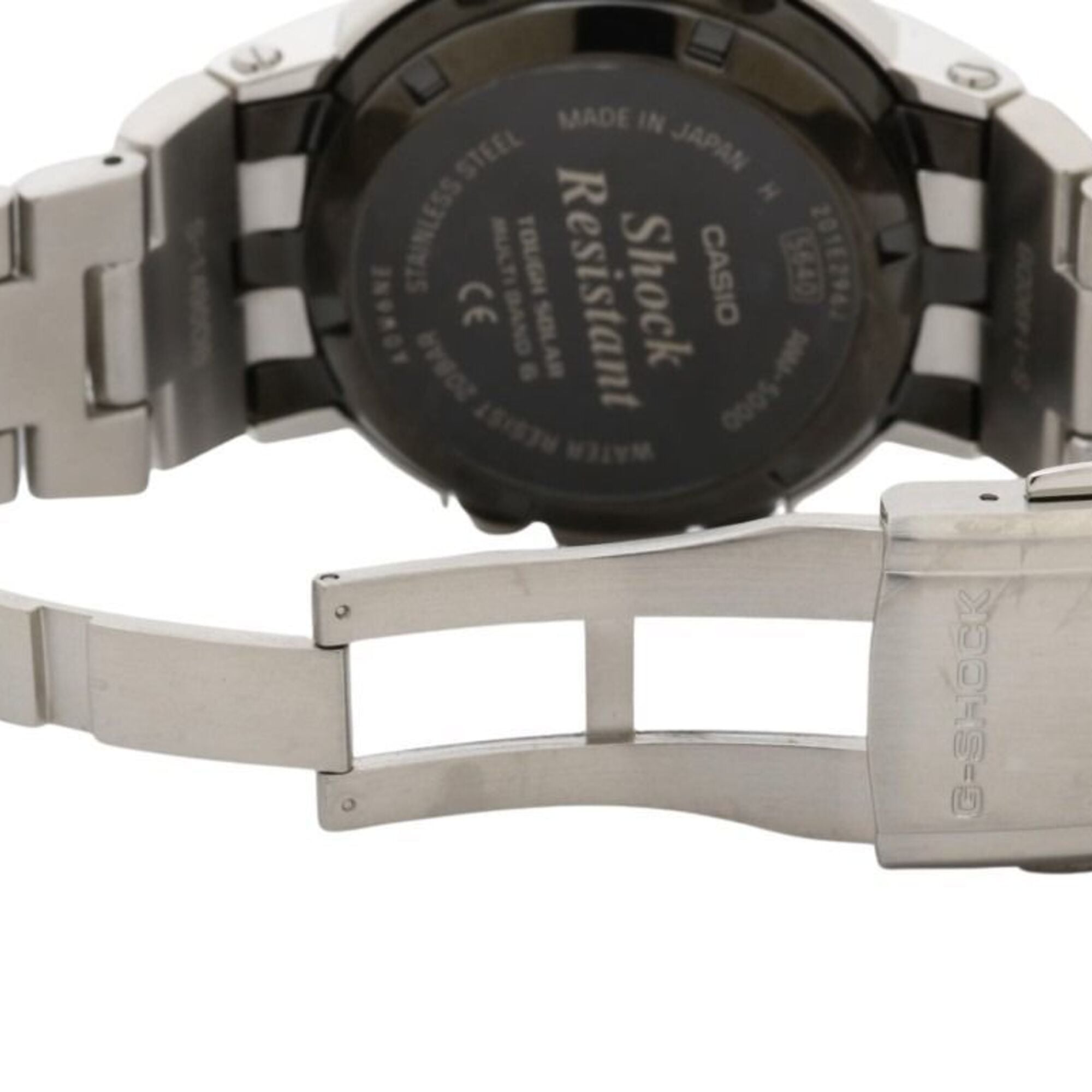 Montre Casio G-SHOCK FULL METAL série AW-500, modèle AWM-500D-1A8JF, cadran gris, 44 mm
