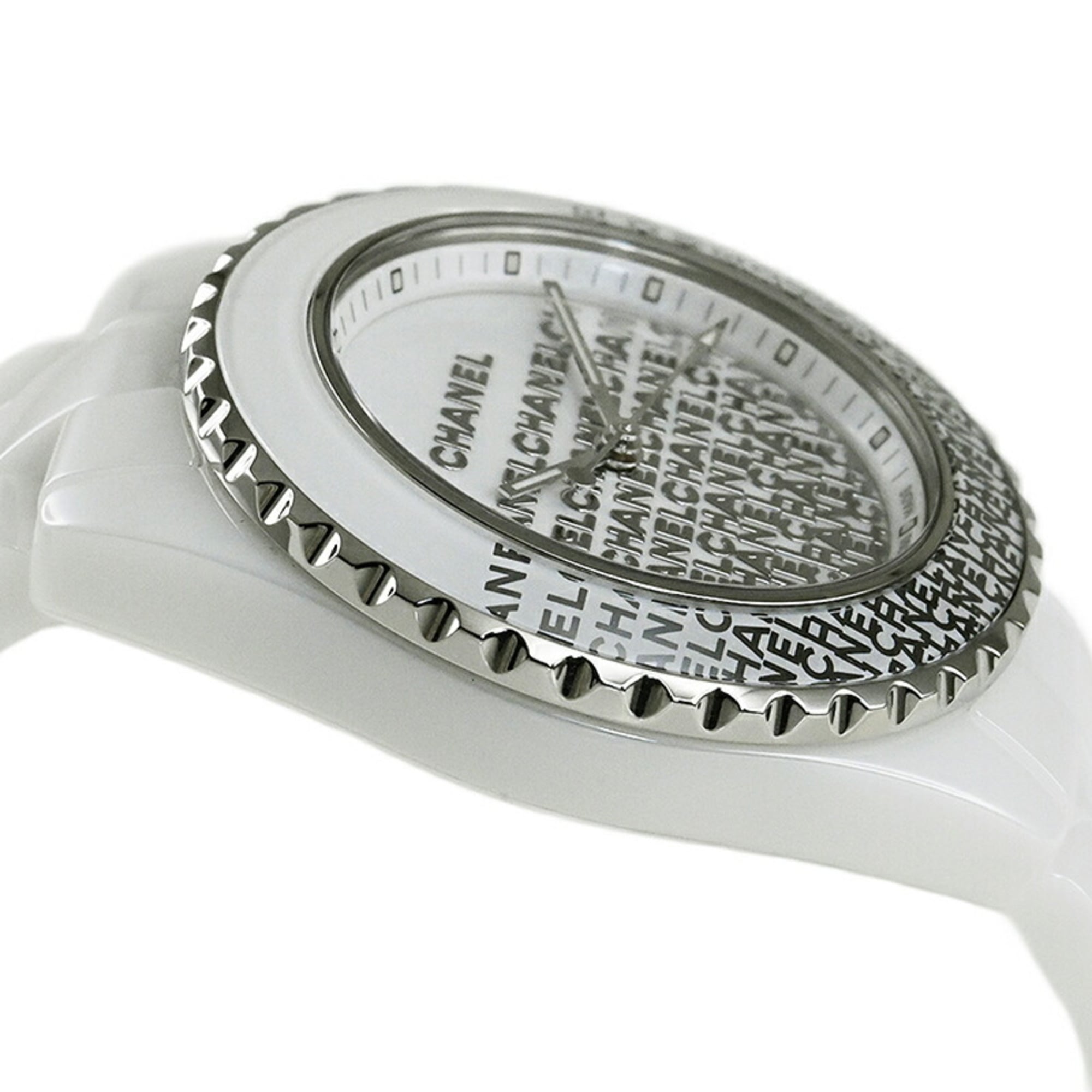 CHANEL J12 „Wanted de Chanel“ 33 mm Uhr H7419