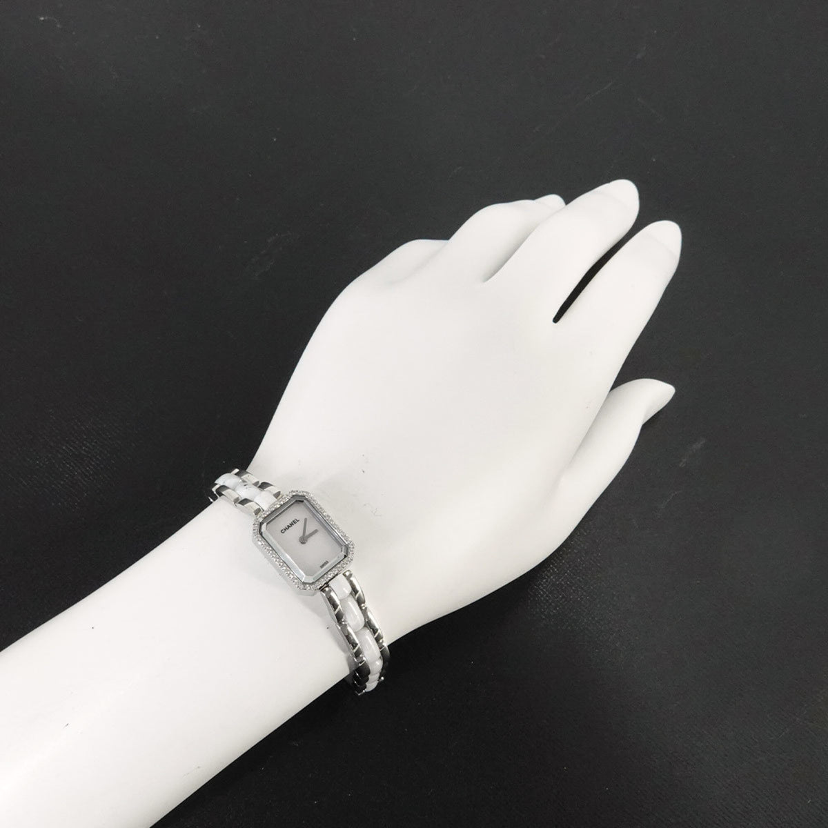 Chanel Première H2132 White Dial 15mm Watch