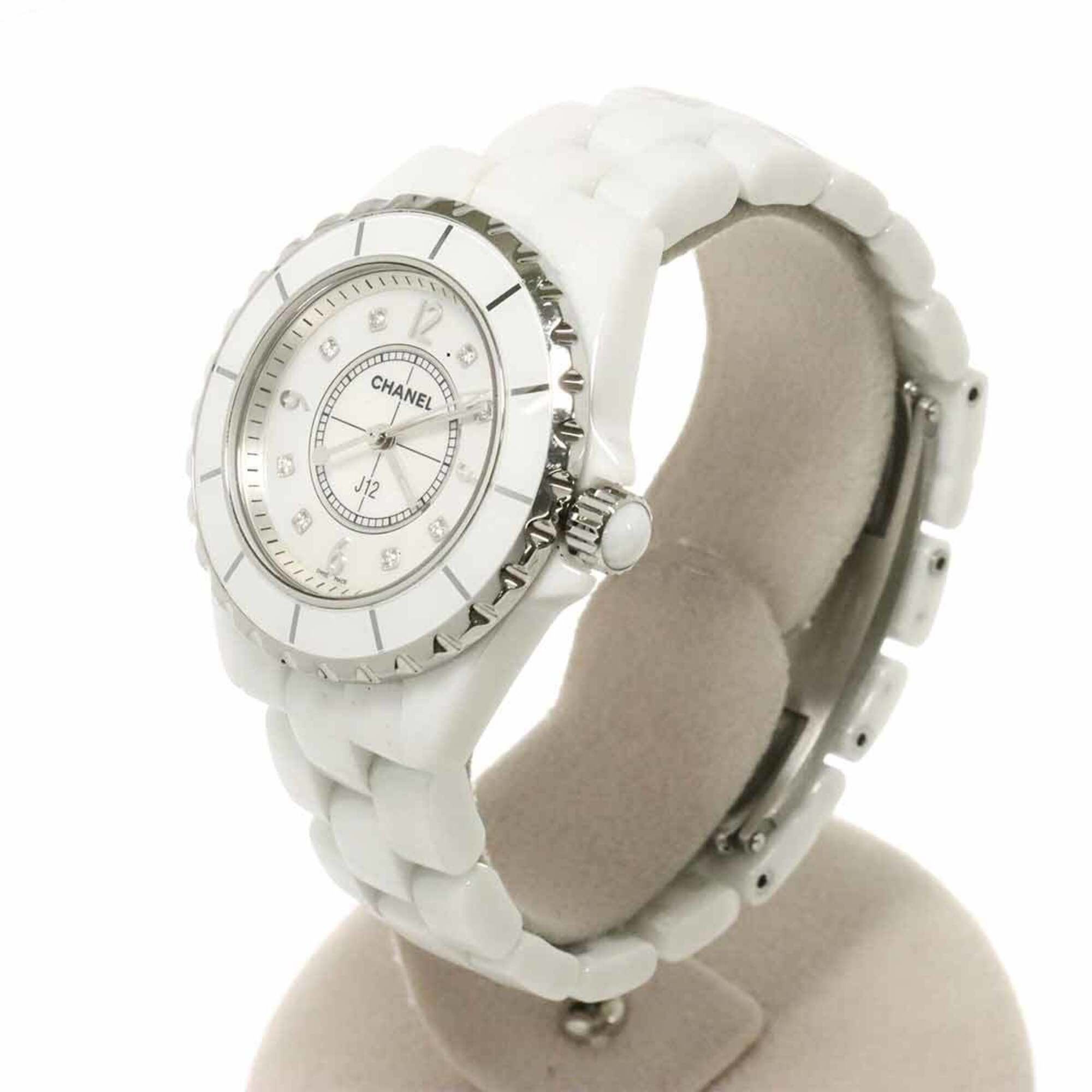 Chanel J12 33mm H2422 White shell Dial 34mm Watch