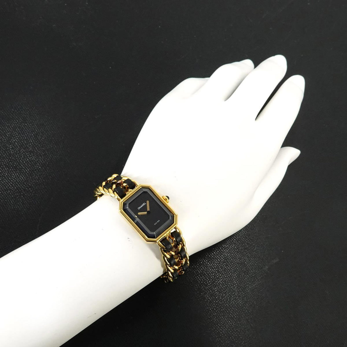 Chanel Première Large Size H0001 Black Dial 20mm Watch