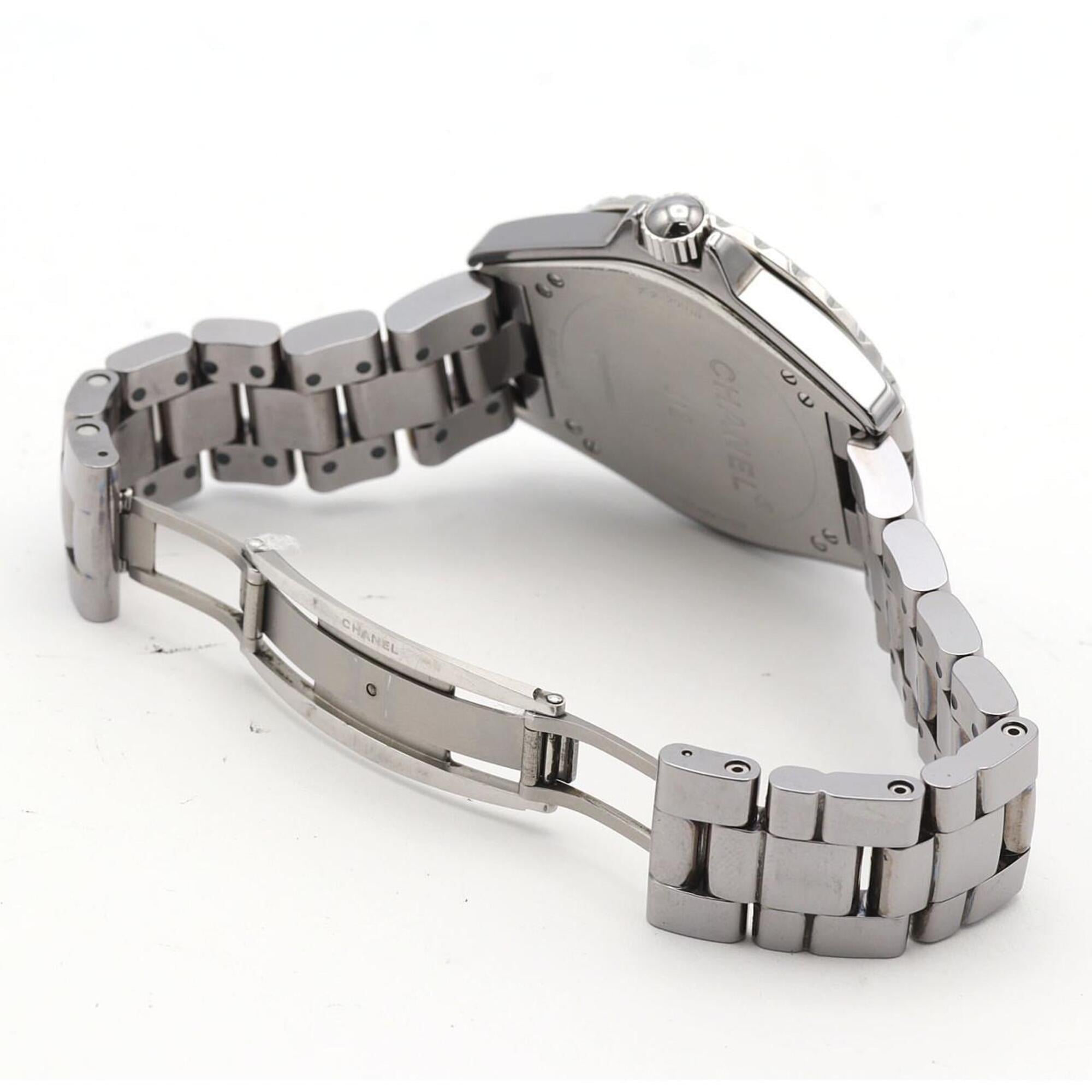 Montre Automatique Chanel J12 Chromatic 41 mm H2934 en céramique