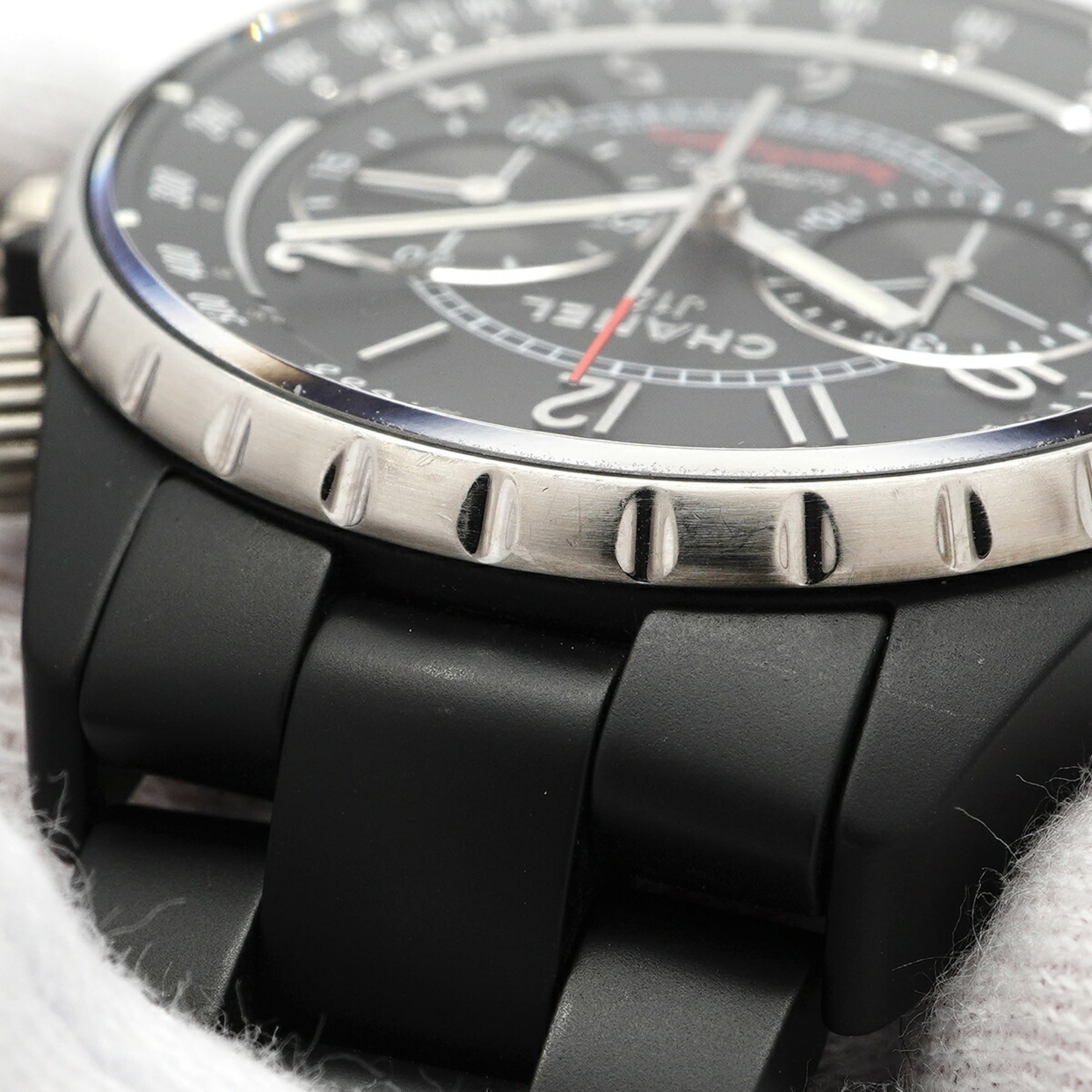 Chanel J12 H3409 Black Dial Ceramic 41mm Watch