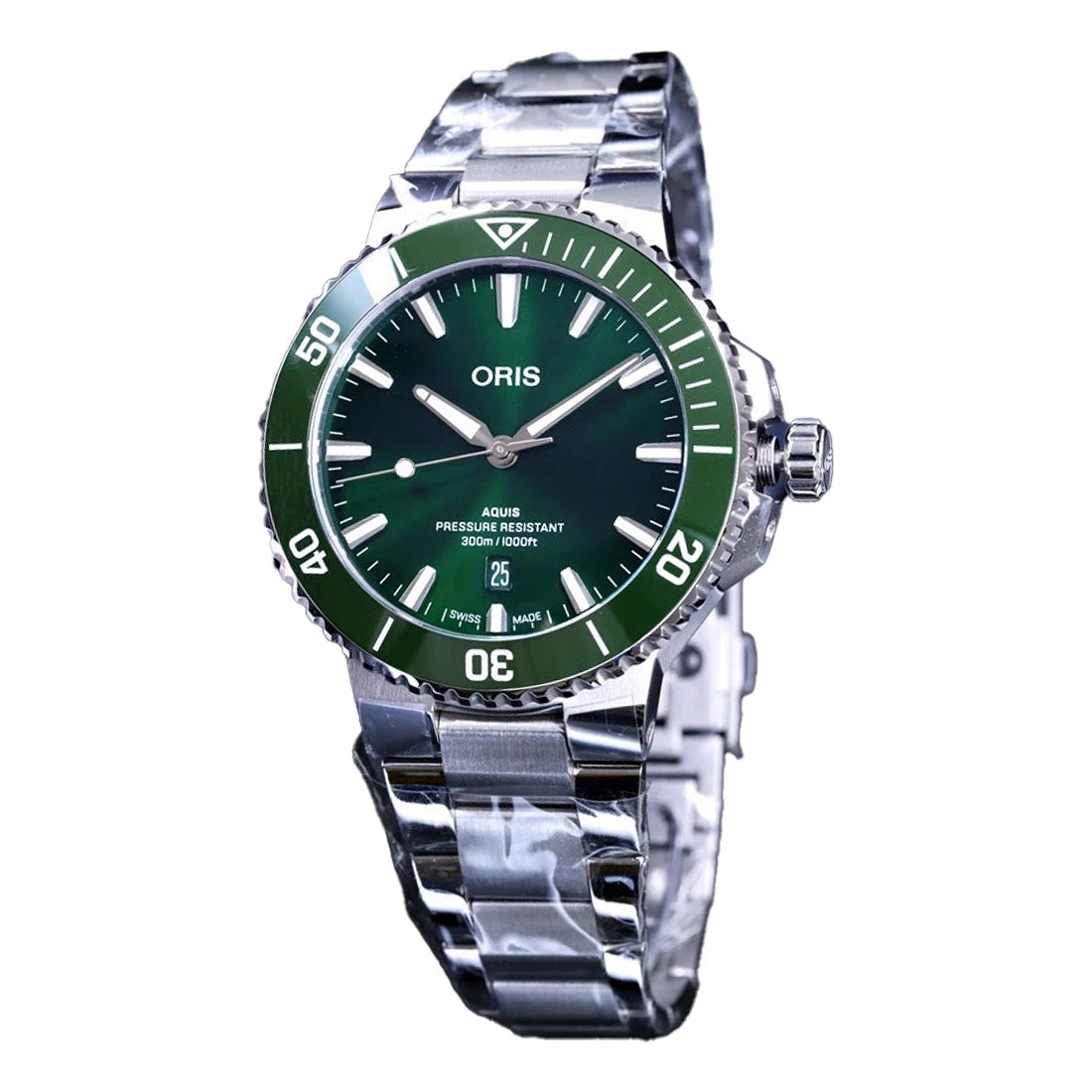 Oris Diving Aquis Automatic Green 44mm