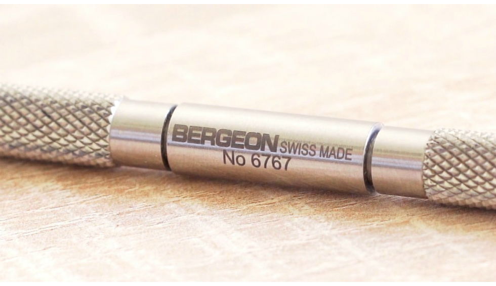 Changing a watch strap (Video)