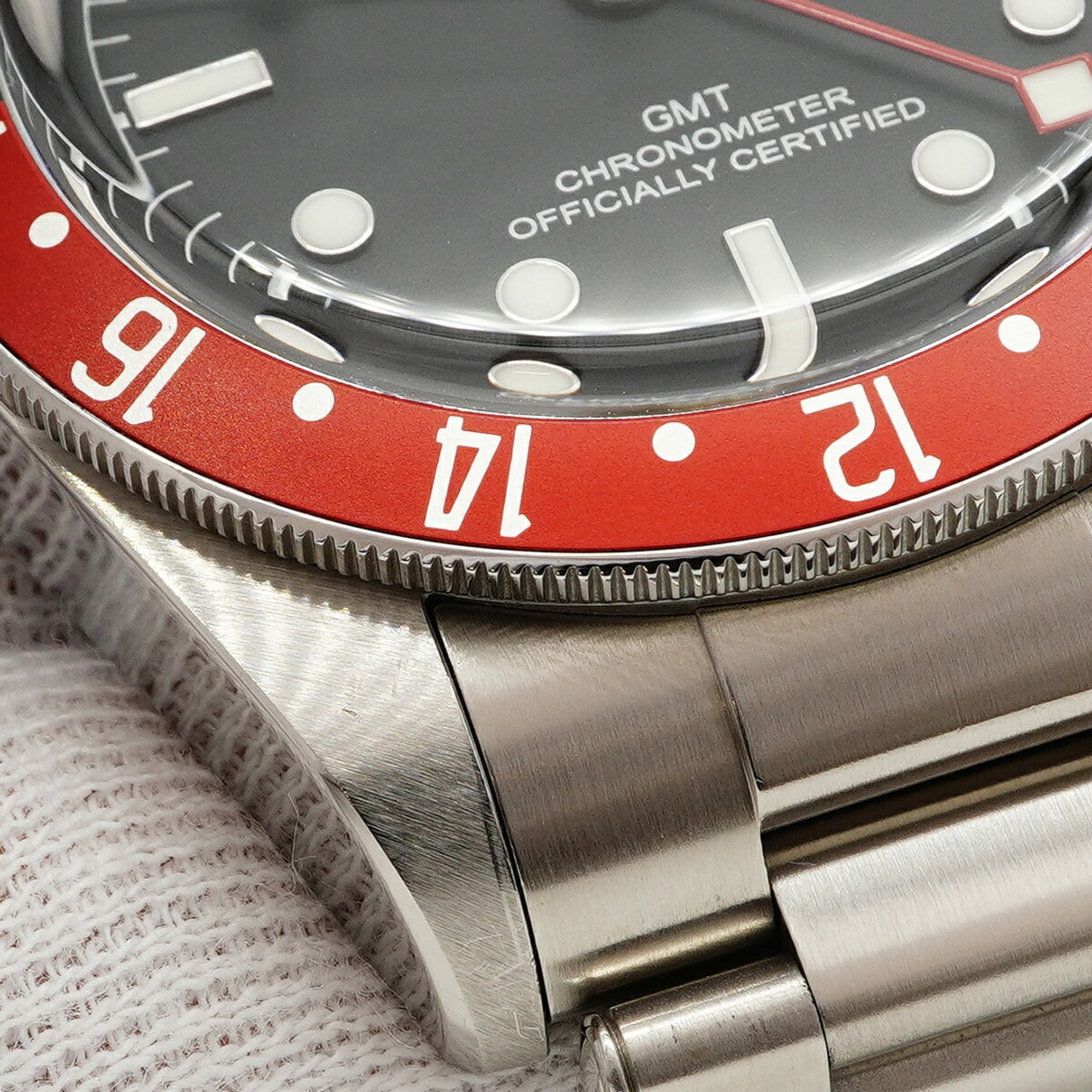 Tudor Black Bay GMT 79830RB Dial