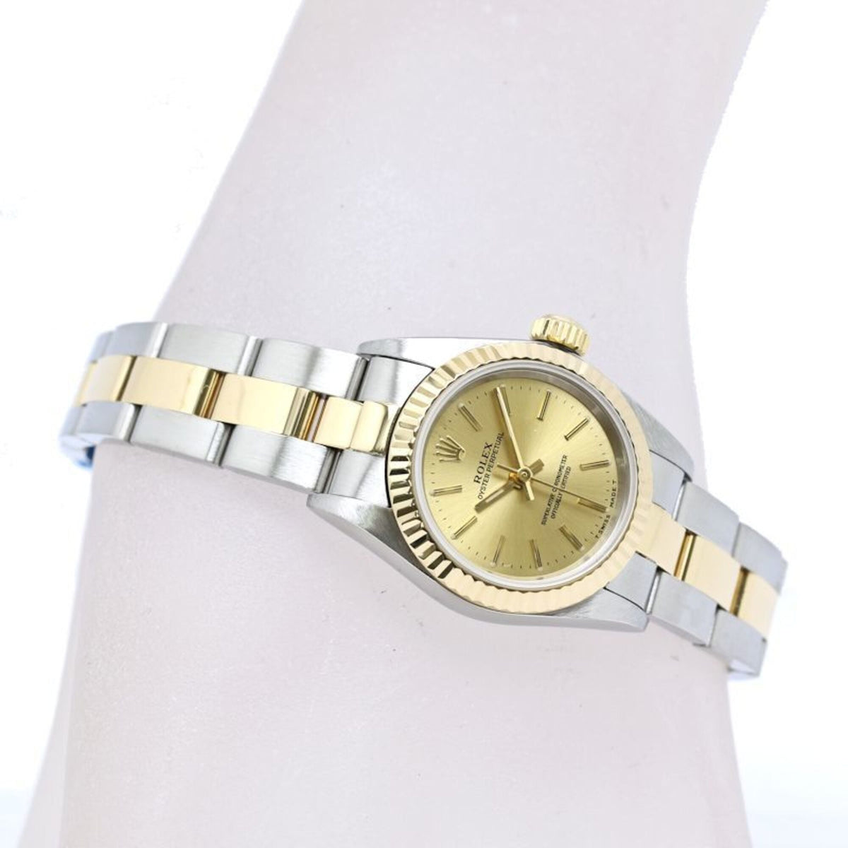 Rolex Oyster Perpetual 67193 Champagner Zifferblatt 26 mm Uhr